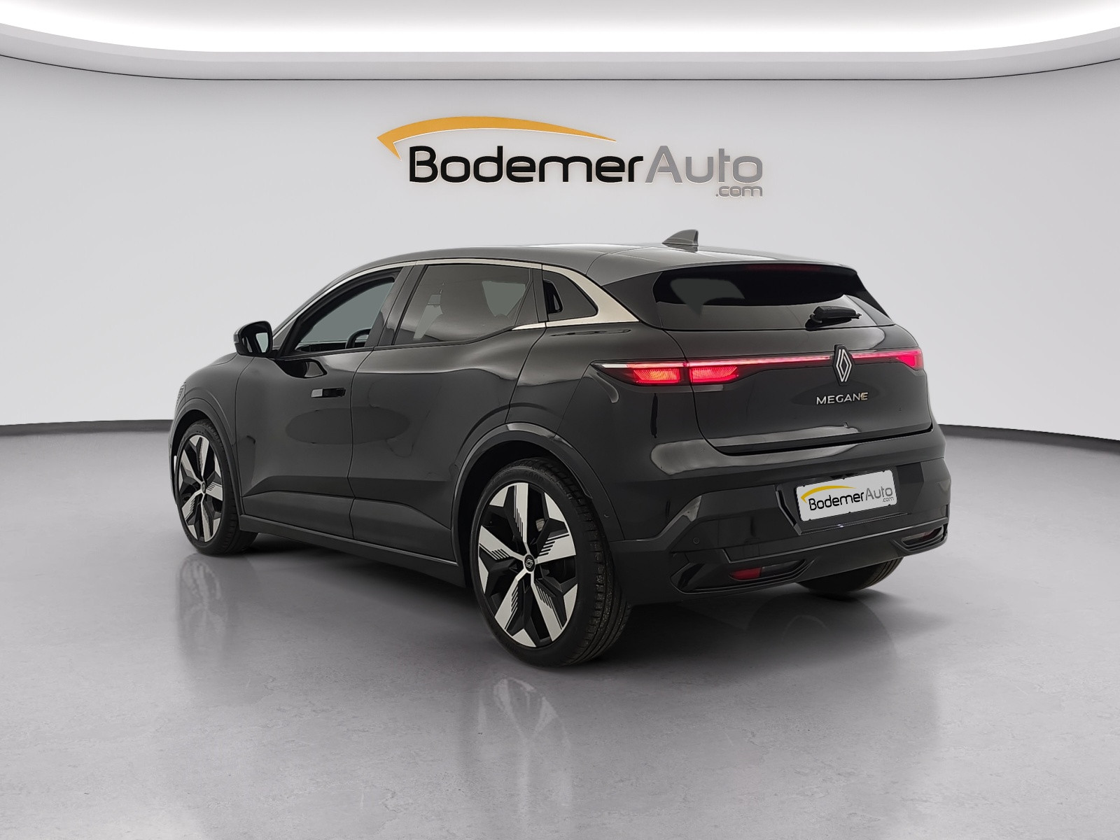 Vente en ligne Renault Megane E-Tech  EV60 220 ch super charge au prix de 25 790 €