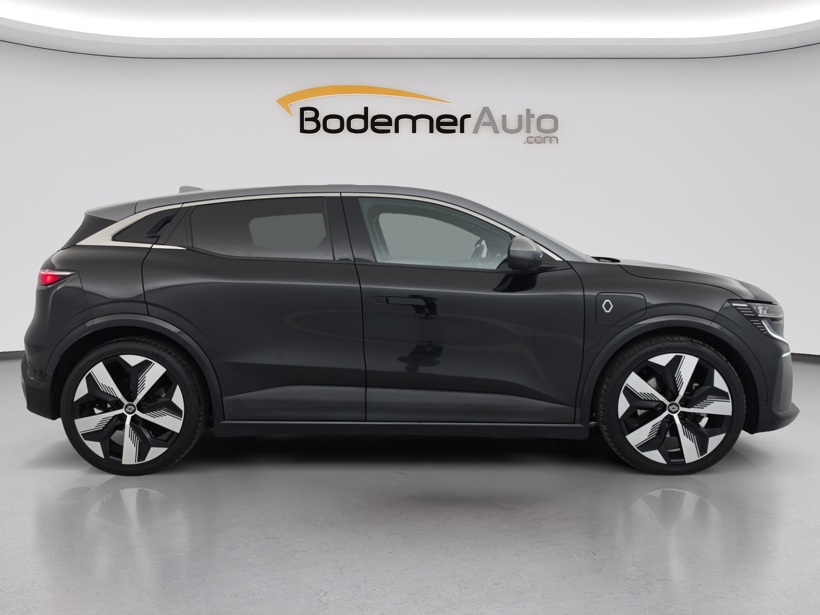 Vente en ligne Renault Megane E-Tech  EV60 220 ch super charge au prix de 25 790 €