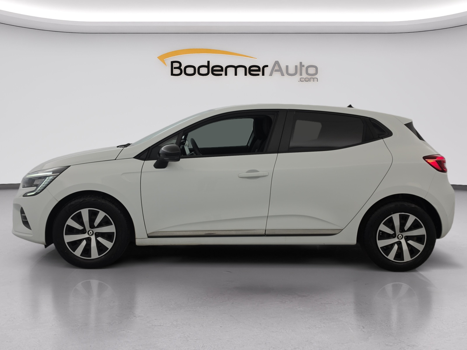 Vente en ligne Renault Clio 5 Clio SCe 65 au prix de 12 990 €