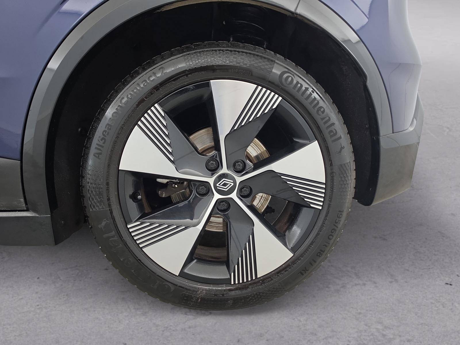 Vente en ligne Renault Megane E-Tech  EV60 220 ch super charge au prix de 22 990 €