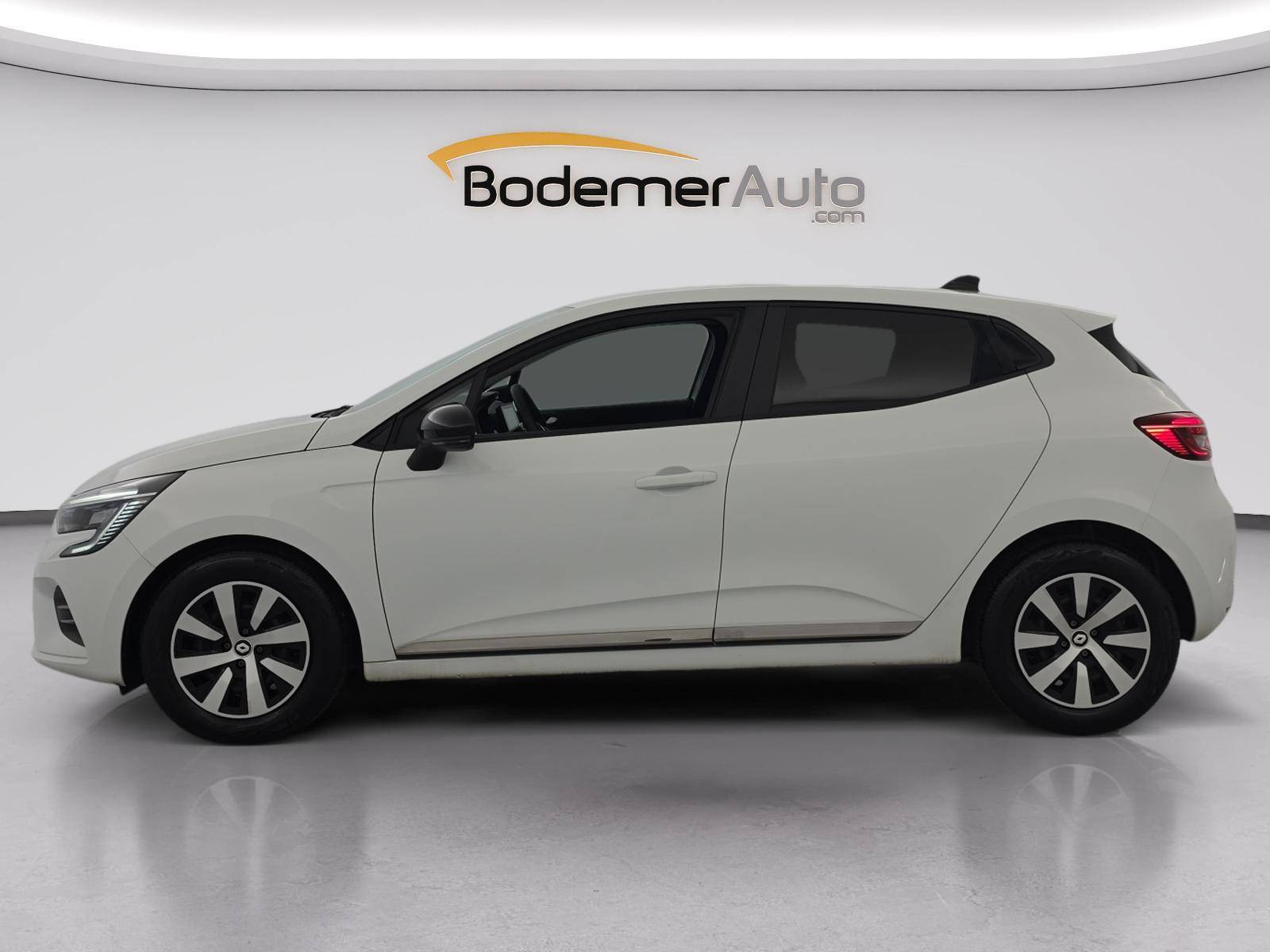 Renault Clio 5 Clio TCe 90 occasion de 2023 en vente à Lorient