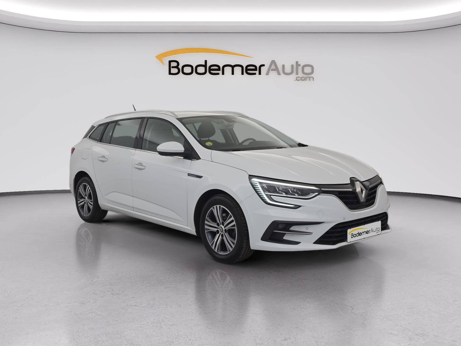 Vente en ligne Renault Megane 4 Estate  Blue dCi 115 au prix de 13 990 €