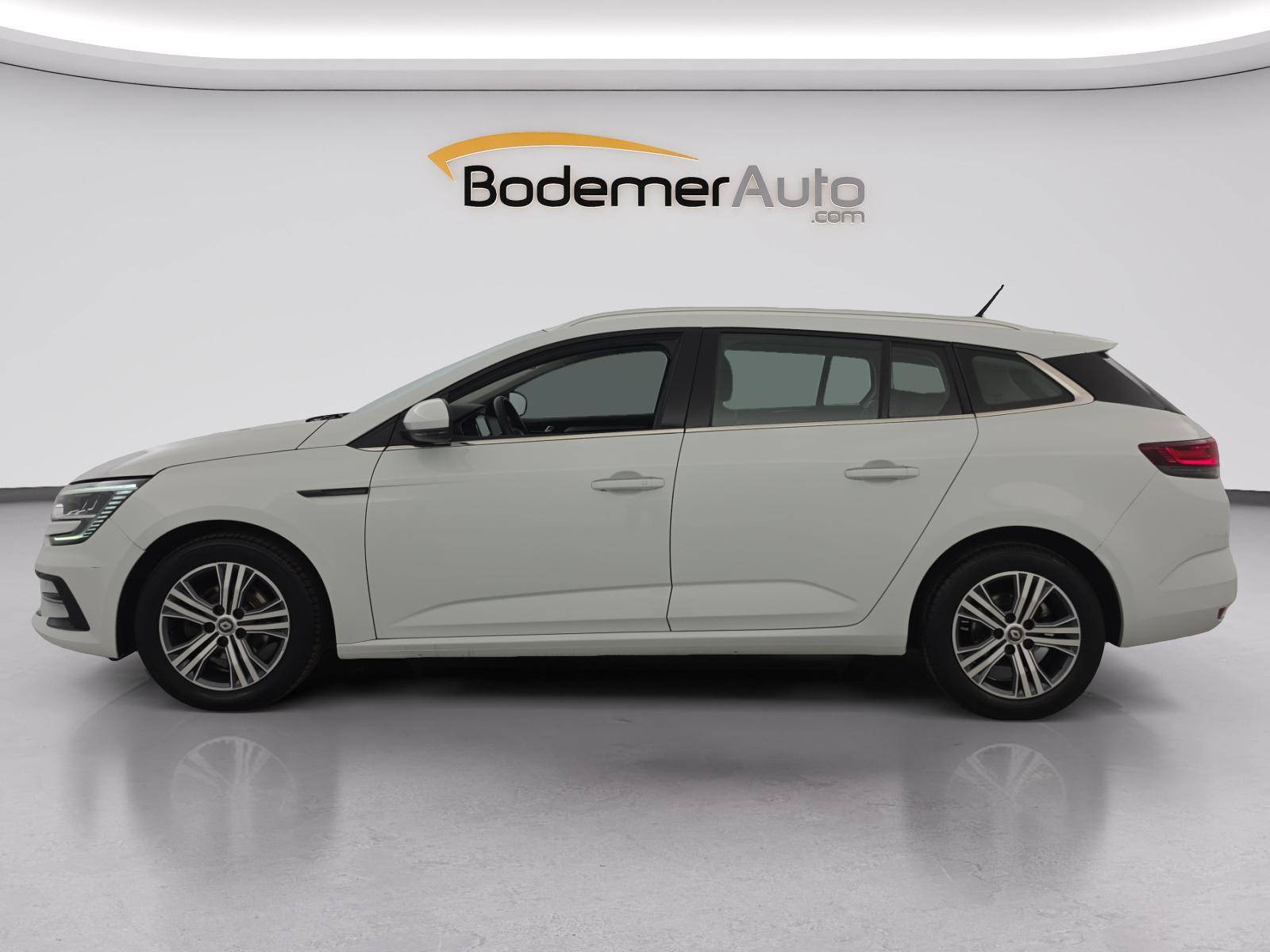 Renault Megane 4 Estate  Blue dCi 115 occasion de 2023 en vente à Lorient