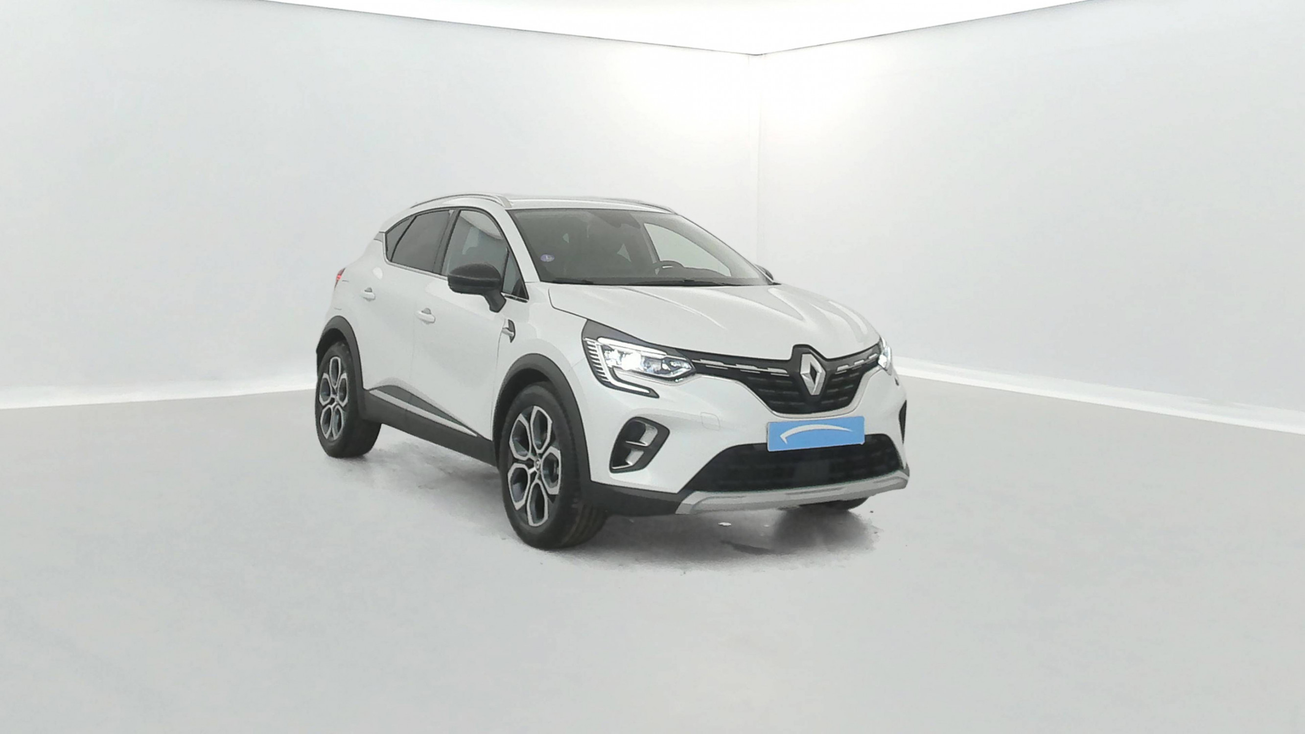 Vente en ligne Renault Captur  E-Tech full hybrid 145 au prix de 20 490 €