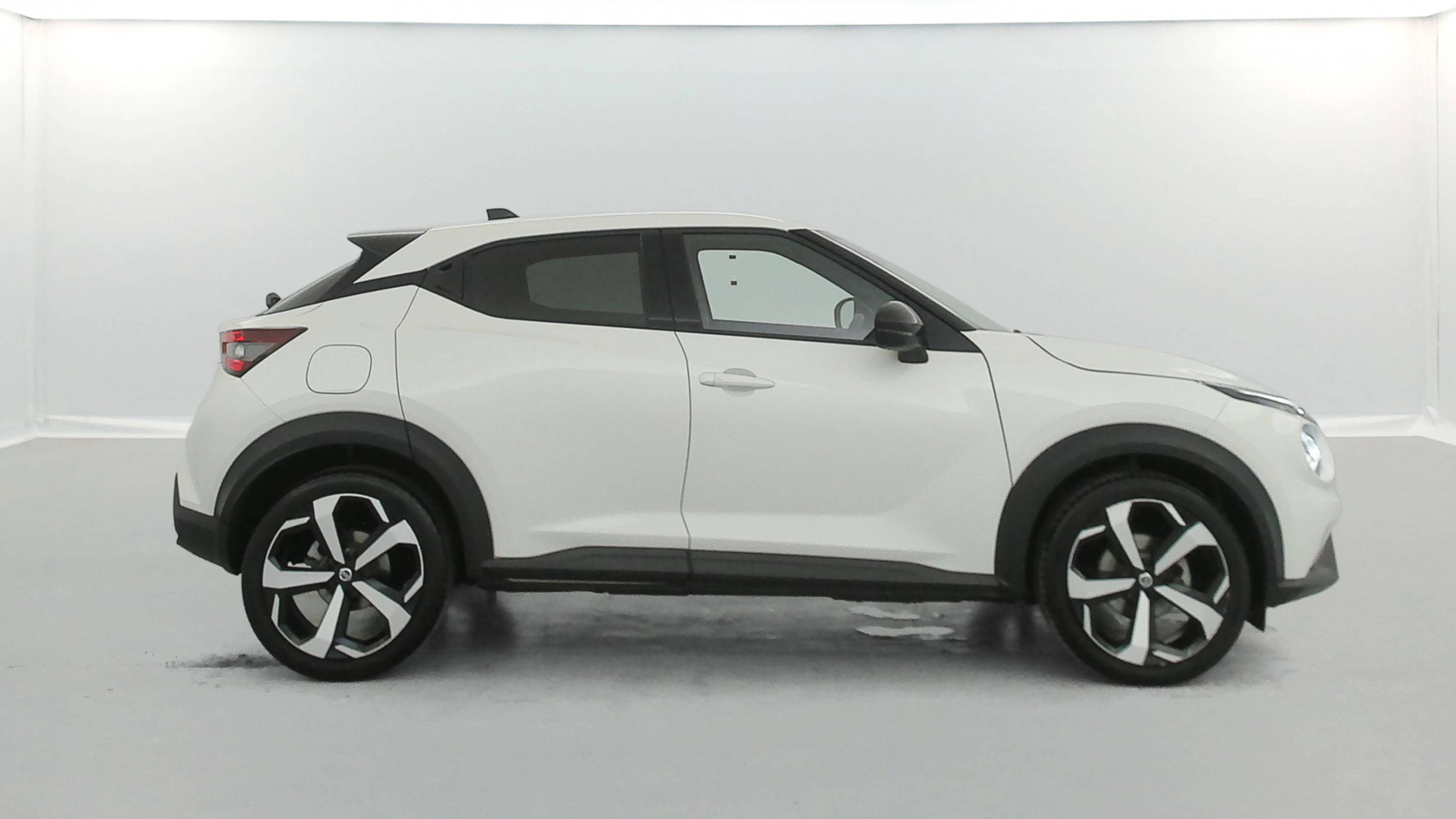 Vente en ligne Nissan Juke Juke DIG-T 114 au prix de 17 990 €