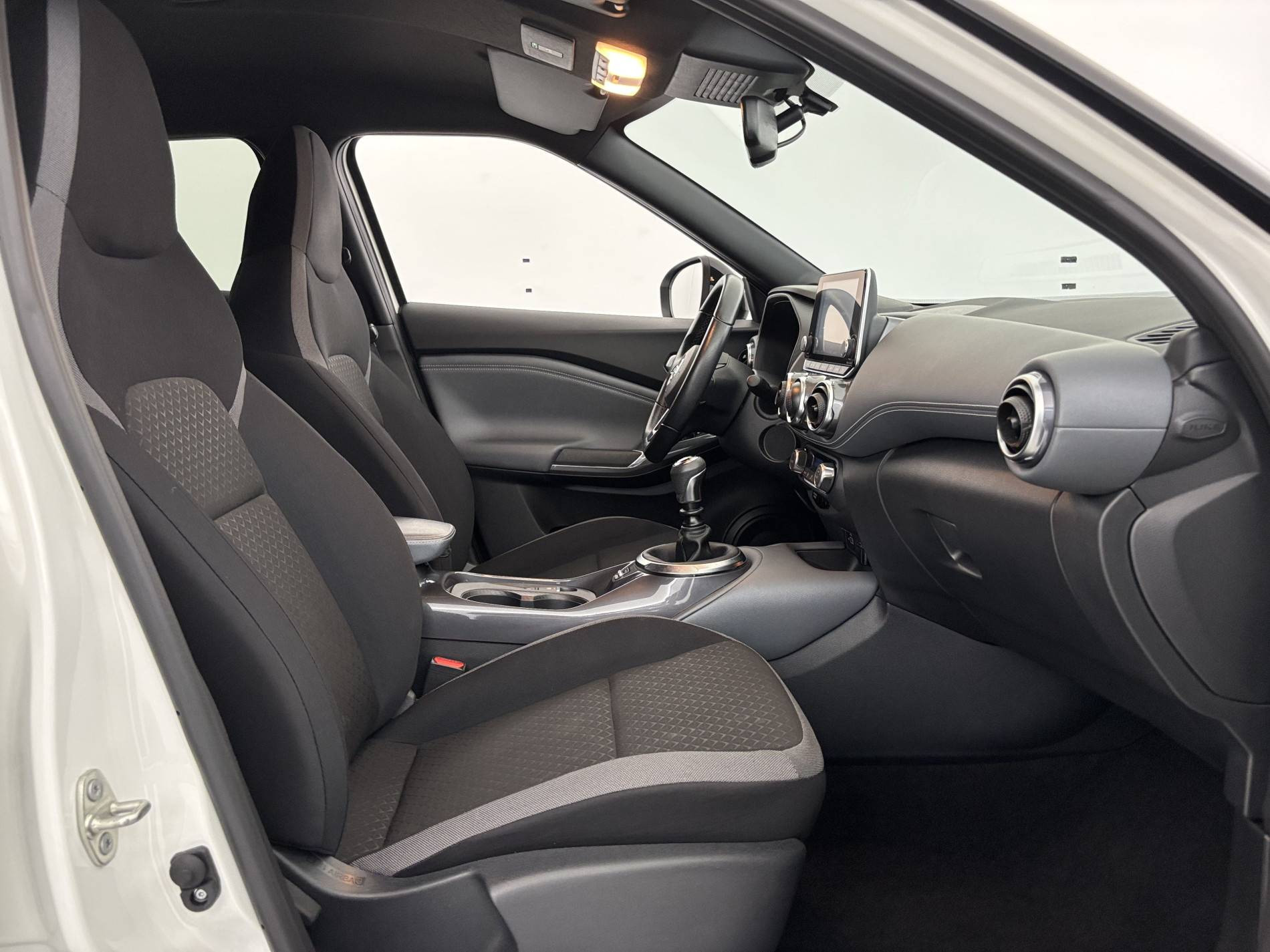 Vente en ligne Nissan Juke Juke DIG-T 114 au prix de 17 990 €
