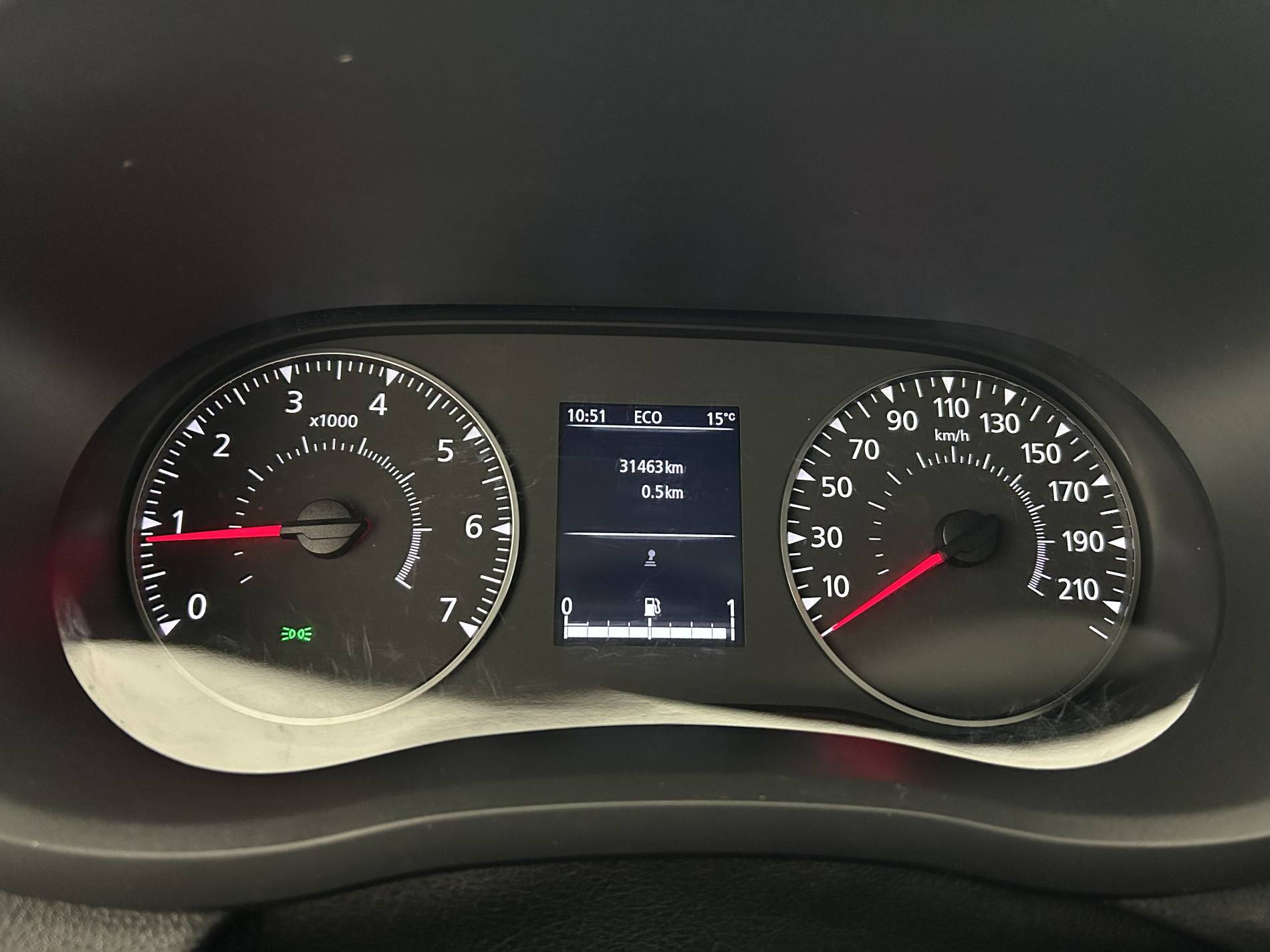 Vente en ligne Renault Master Fourgon MASTER FGN TRAC F3500 L3H3 BLUE DCI 135 au prix de 25 790 €