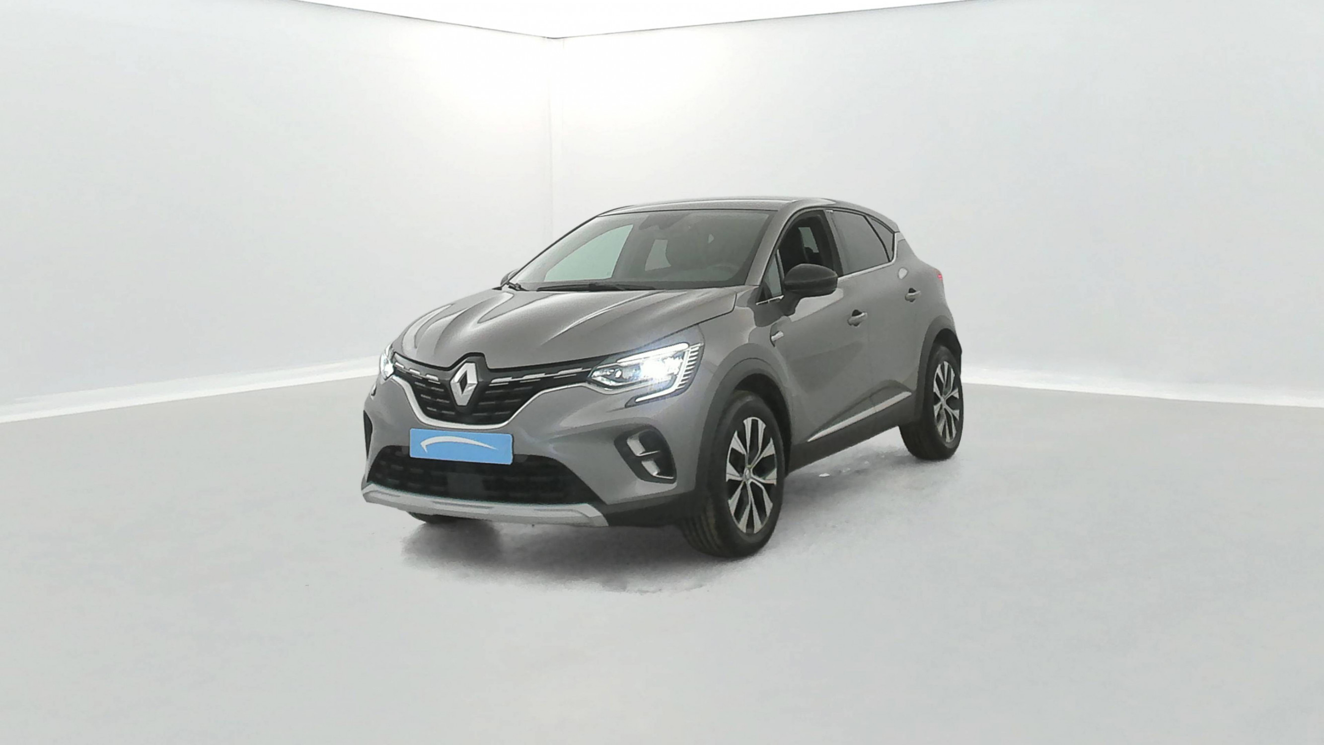 Renault Captur  mild hybrid 140 occasion de 2022 en vente à Lorient