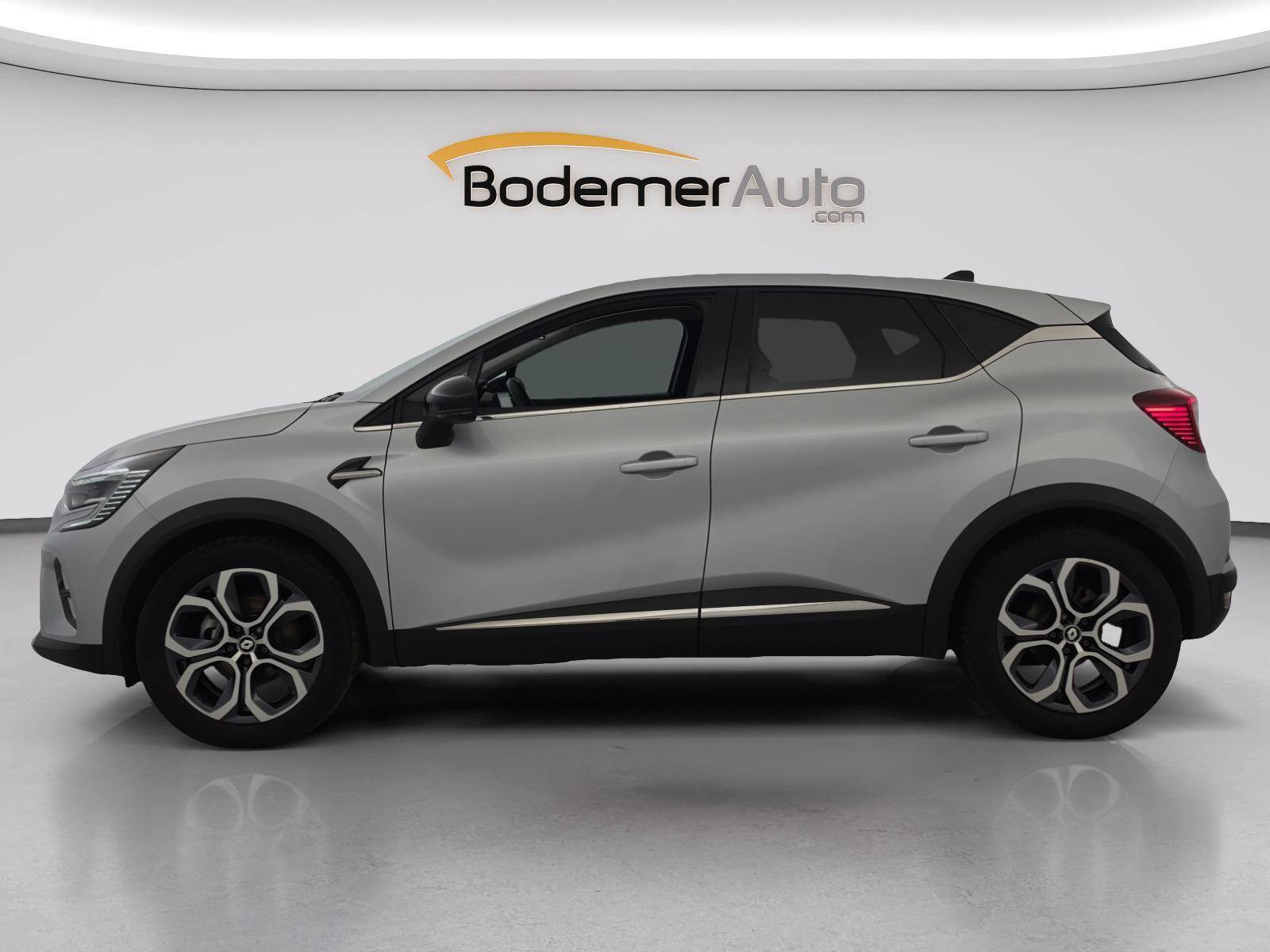 Renault Captur  E-Tech full hybrid 145 occasion de 2023 en vente à Lorient