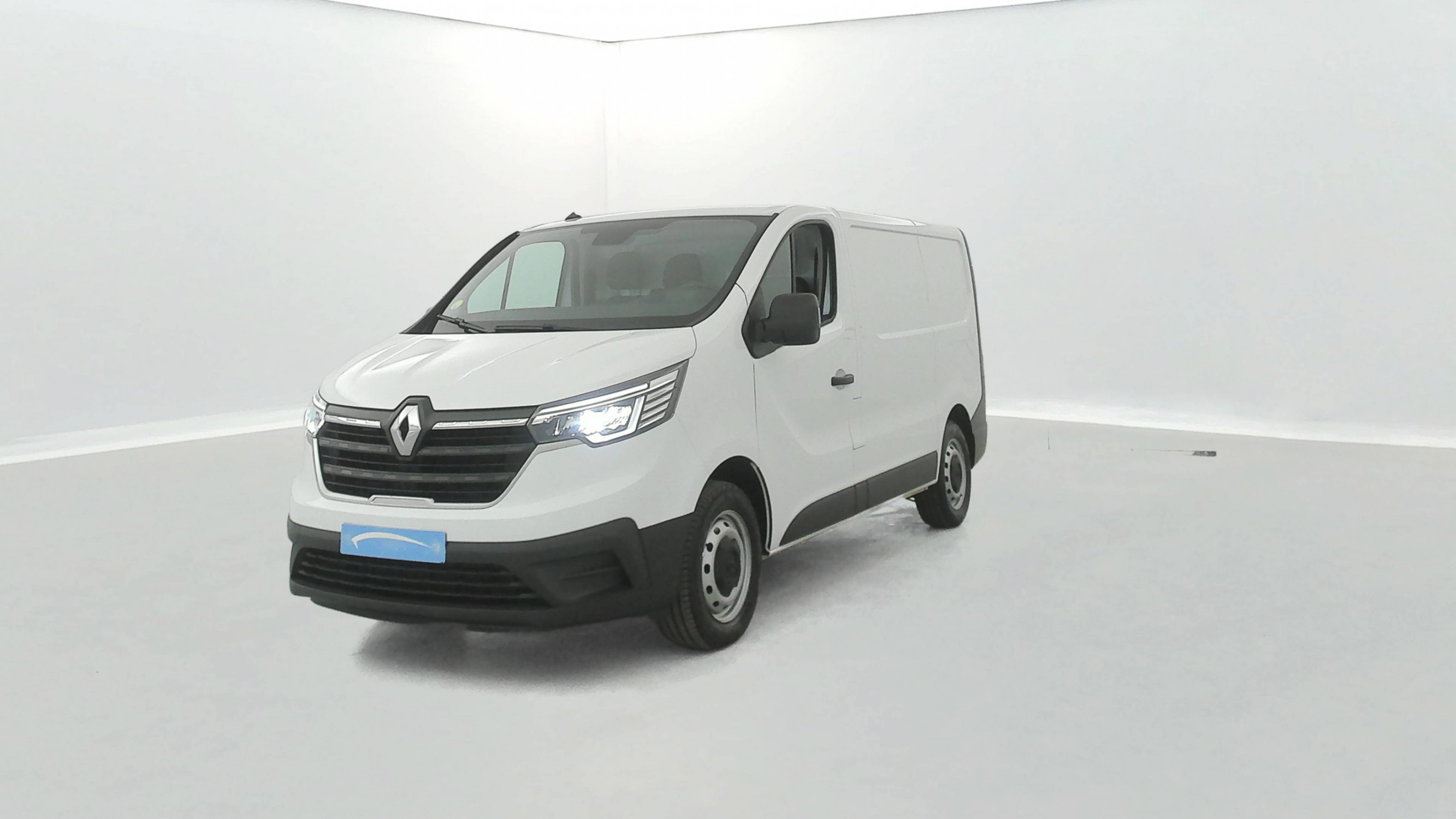 Vente en ligne Renault Trafic 3 Fourgon TRAFIC FGN L1H1 3000 KG BLUE DCI 130 au prix de 22 890 €