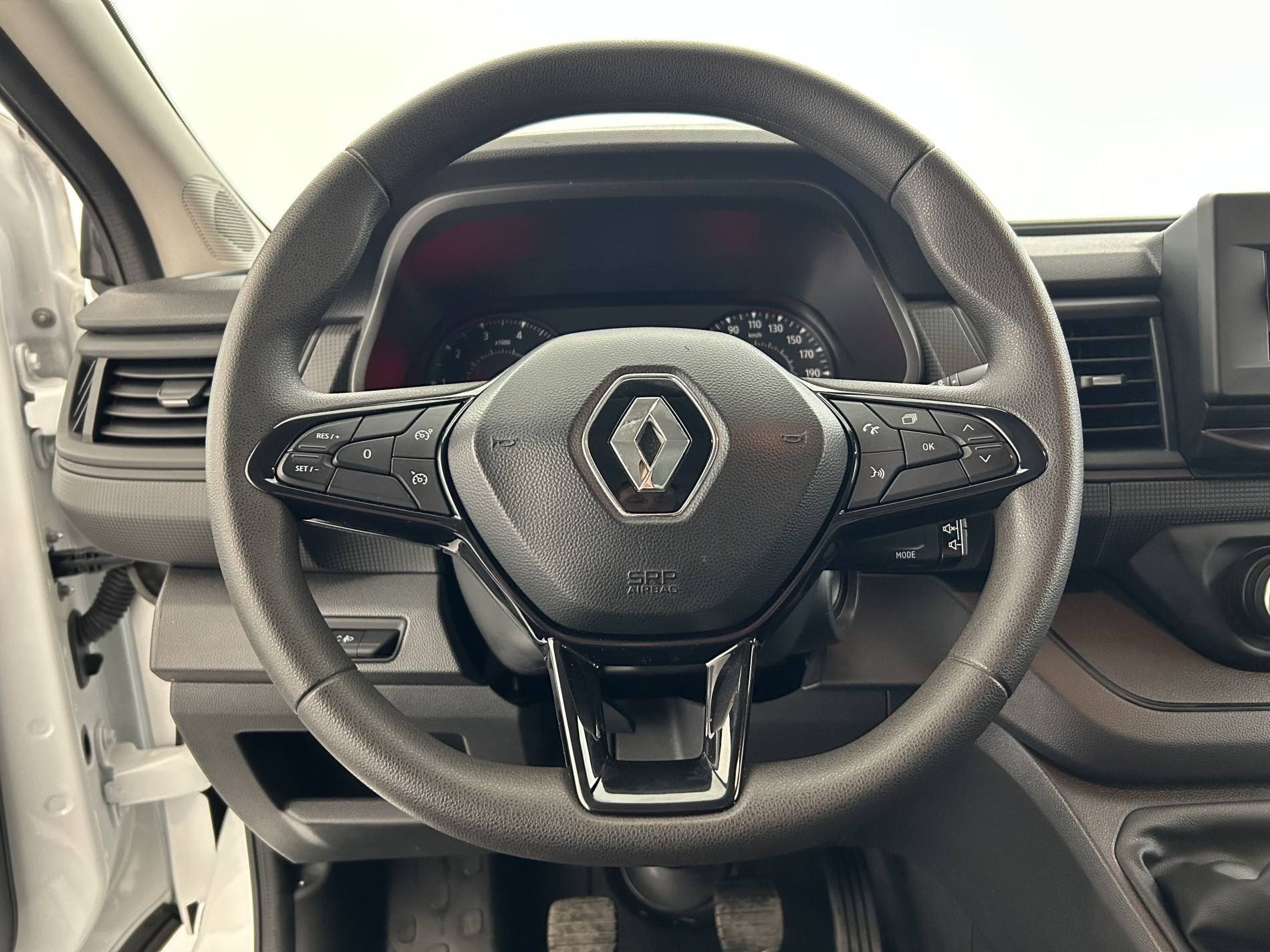 Vente en ligne Renault Trafic 3 Fourgon TRAFIC FGN L1H1 3000 KG BLUE DCI 130 au prix de 22 890 €