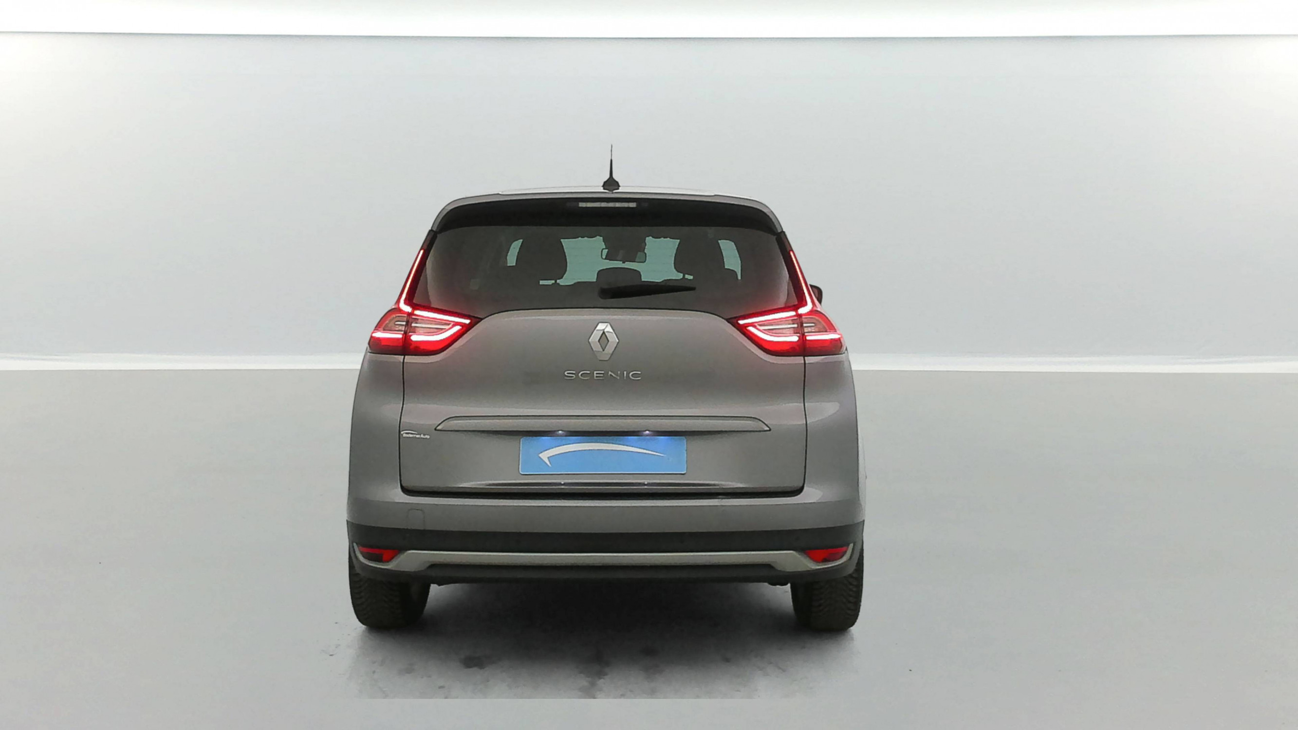 Vente en ligne Renault Grand Scenic 4 Grand Scenic Blue dCi 120 EDC au prix de 17 290 €