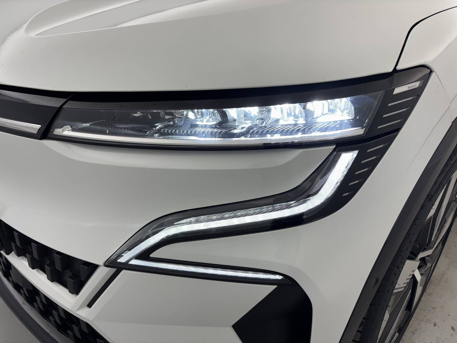 Vente en ligne Renault Megane E-Tech  EV60 220 ch optimum charge au prix de 24 990 €