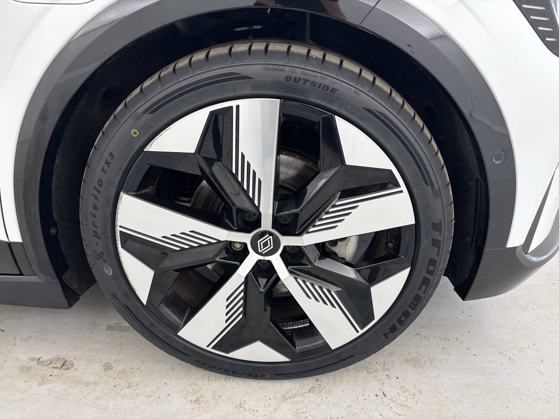 Vente en ligne Renault Megane E-Tech  EV60 220 ch optimum charge au prix de 24 990 €