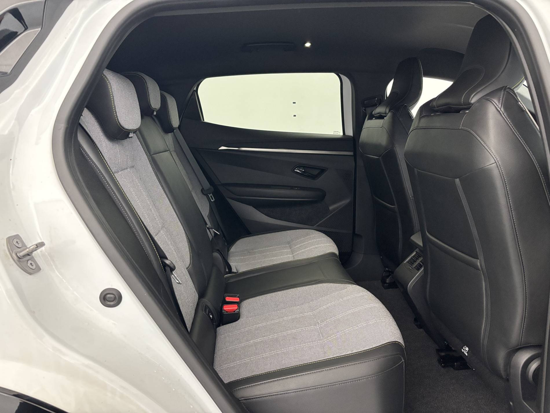 Vente en ligne Renault Megane E-Tech  EV60 220 ch optimum charge au prix de 24 990 €