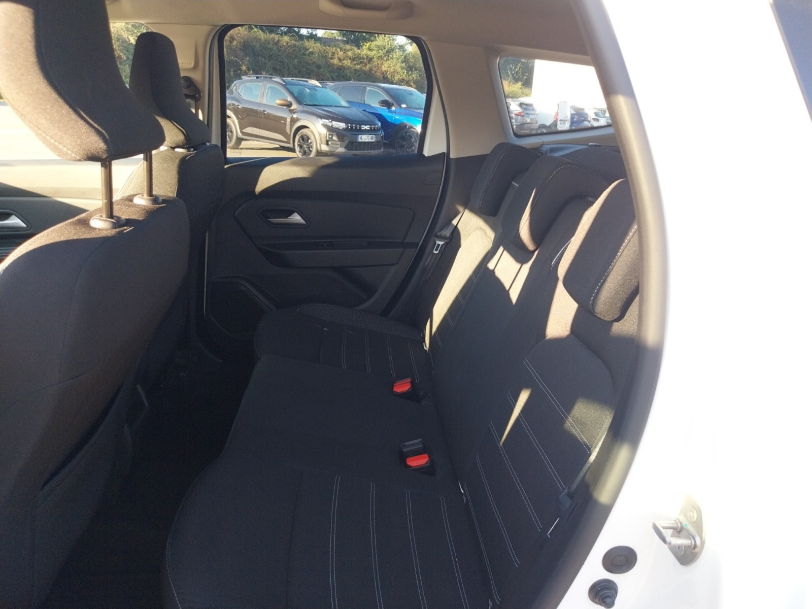 Vente en ligne Dacia Duster  TCe 130 4x2 au prix de 18 990 €