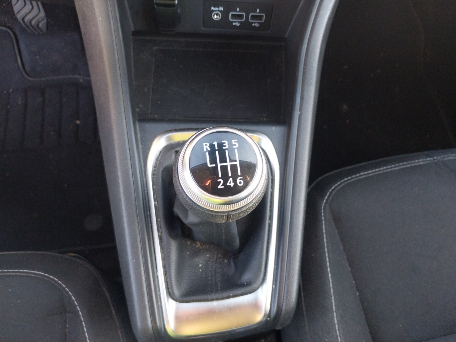 Vente en ligne Renault Captur  Blue dCi 95 au prix de 15 590 €