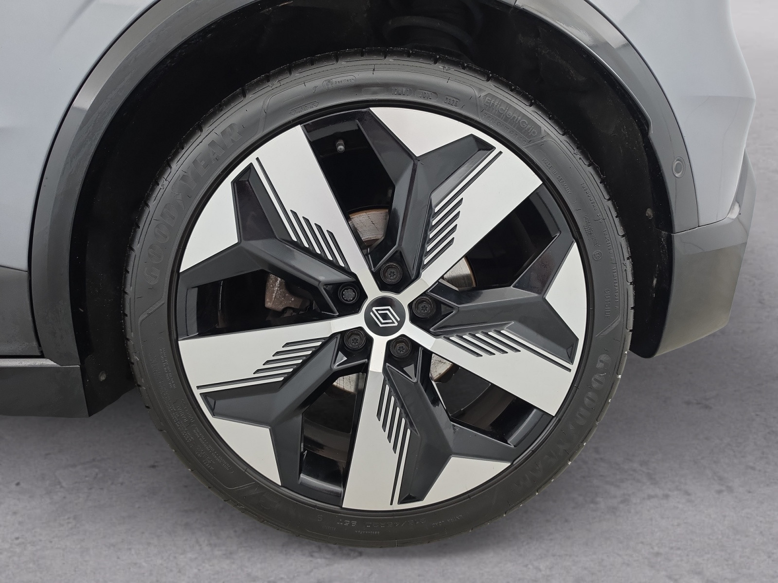 Vente en ligne Renault Megane E-Tech  EV60 220 ch super charge au prix de 22 590 €