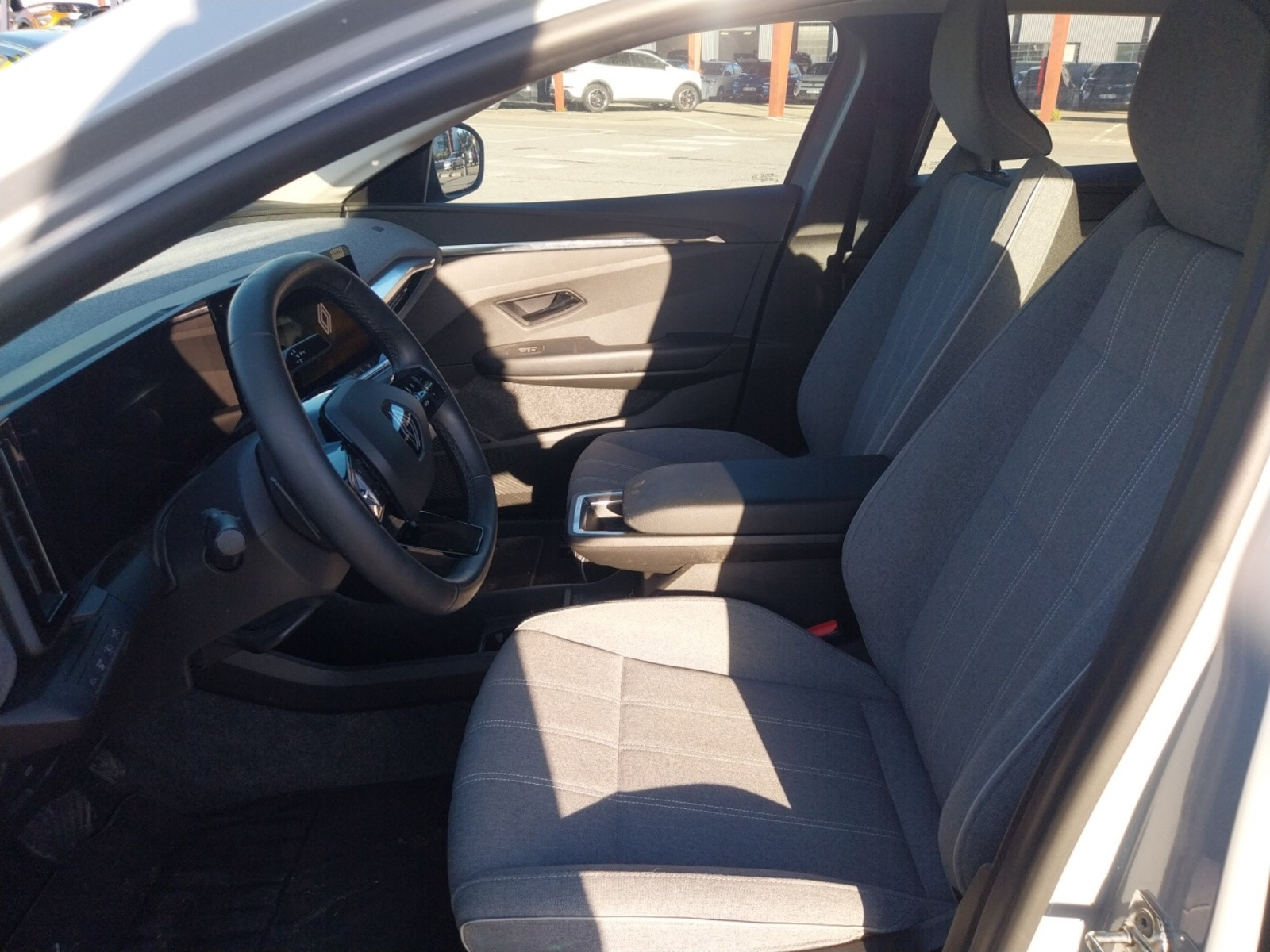 Vente en ligne Renault Megane E-Tech  EV40 130ch standard charge au prix de 18 590 €