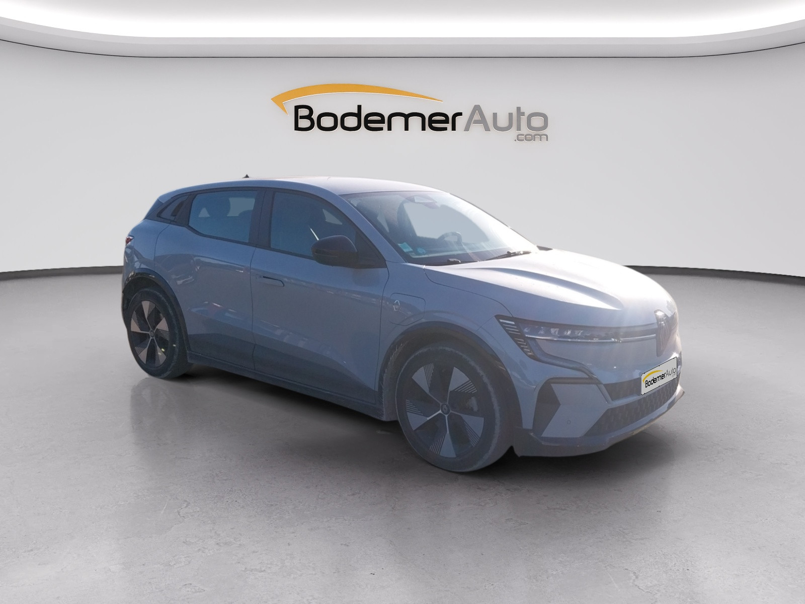 Vente en ligne Renault Megane E-Tech  EV40 130ch standard charge au prix de 18 590 €