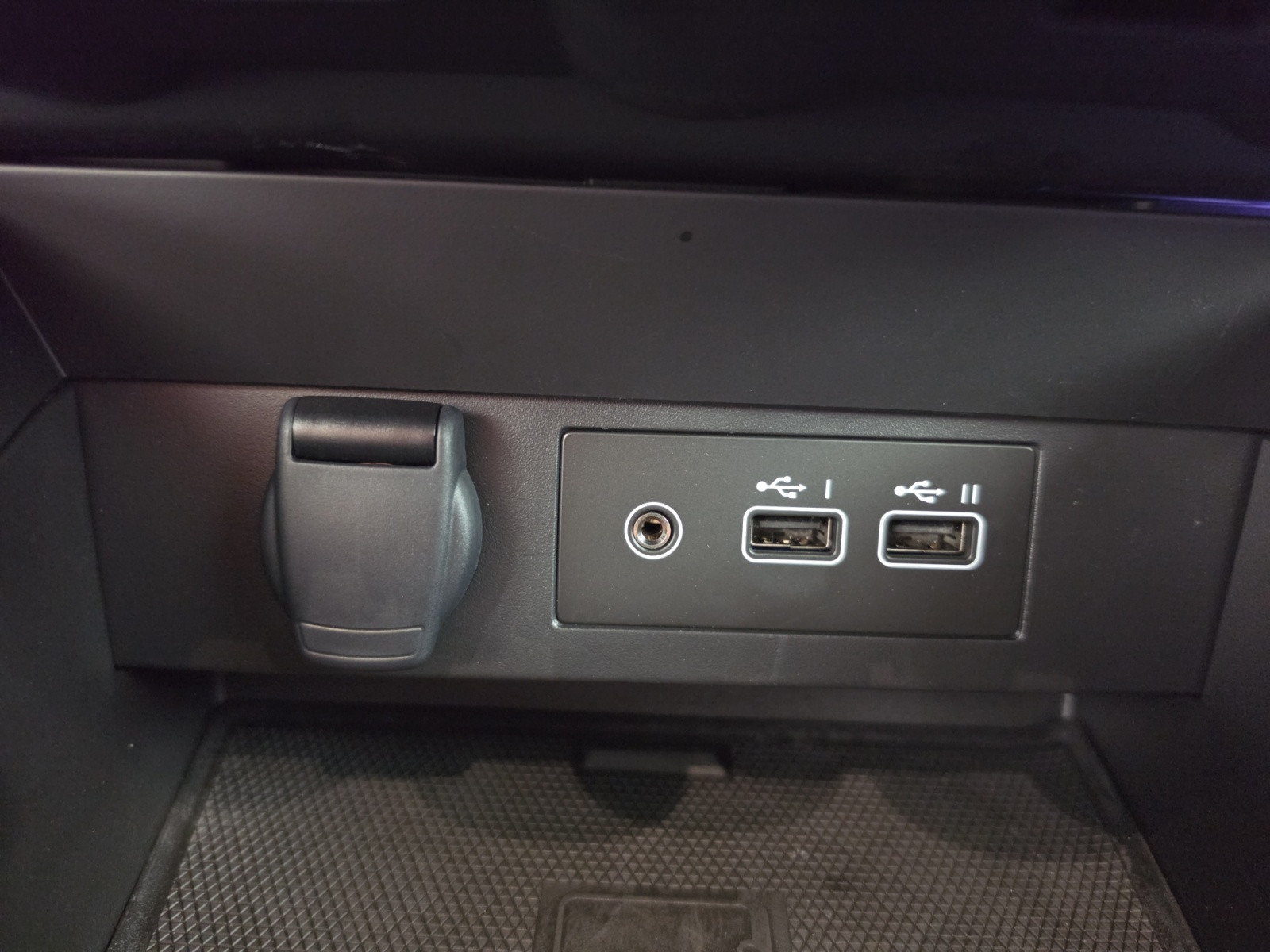 Vente en ligne Renault Clio 5 Clio E-Tech full hybrid 145 ch GSR2 au prix de 21 790 €
