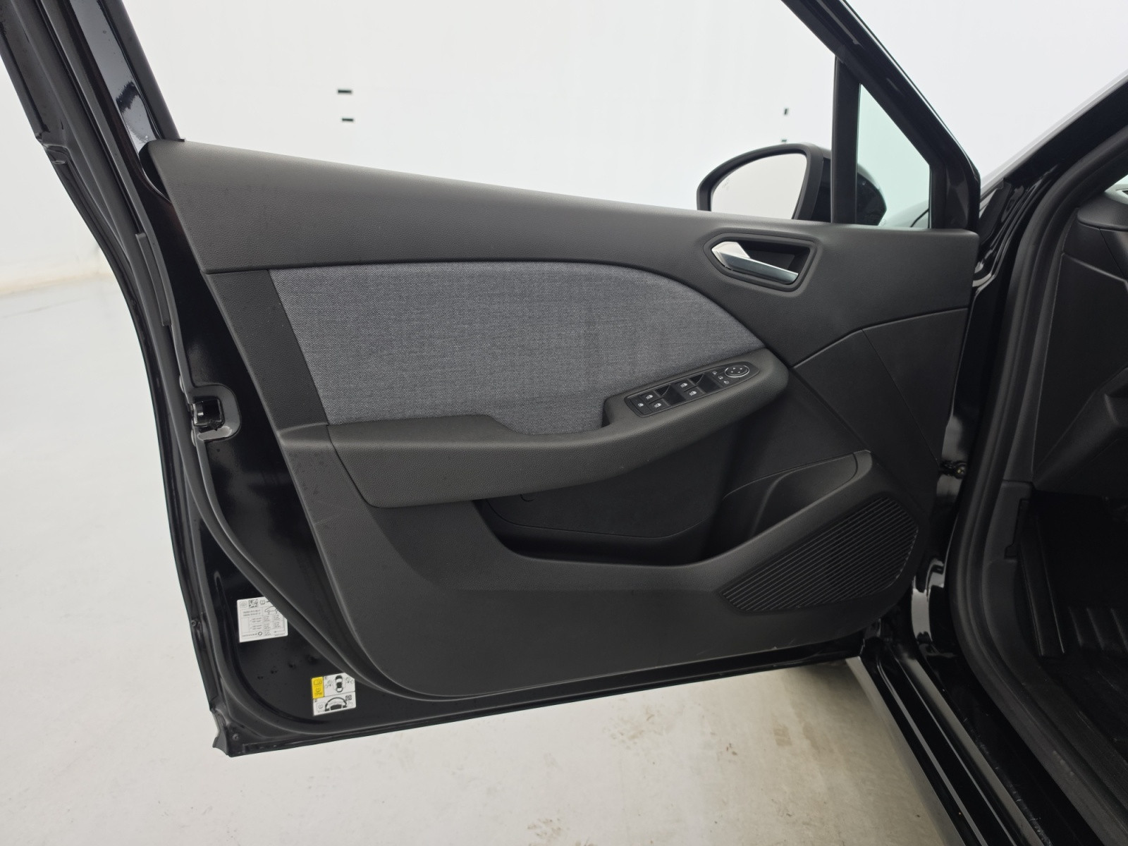 Vente en ligne Renault Clio 5 Clio E-Tech full hybrid 145 ch GSR2 au prix de 21 790 €