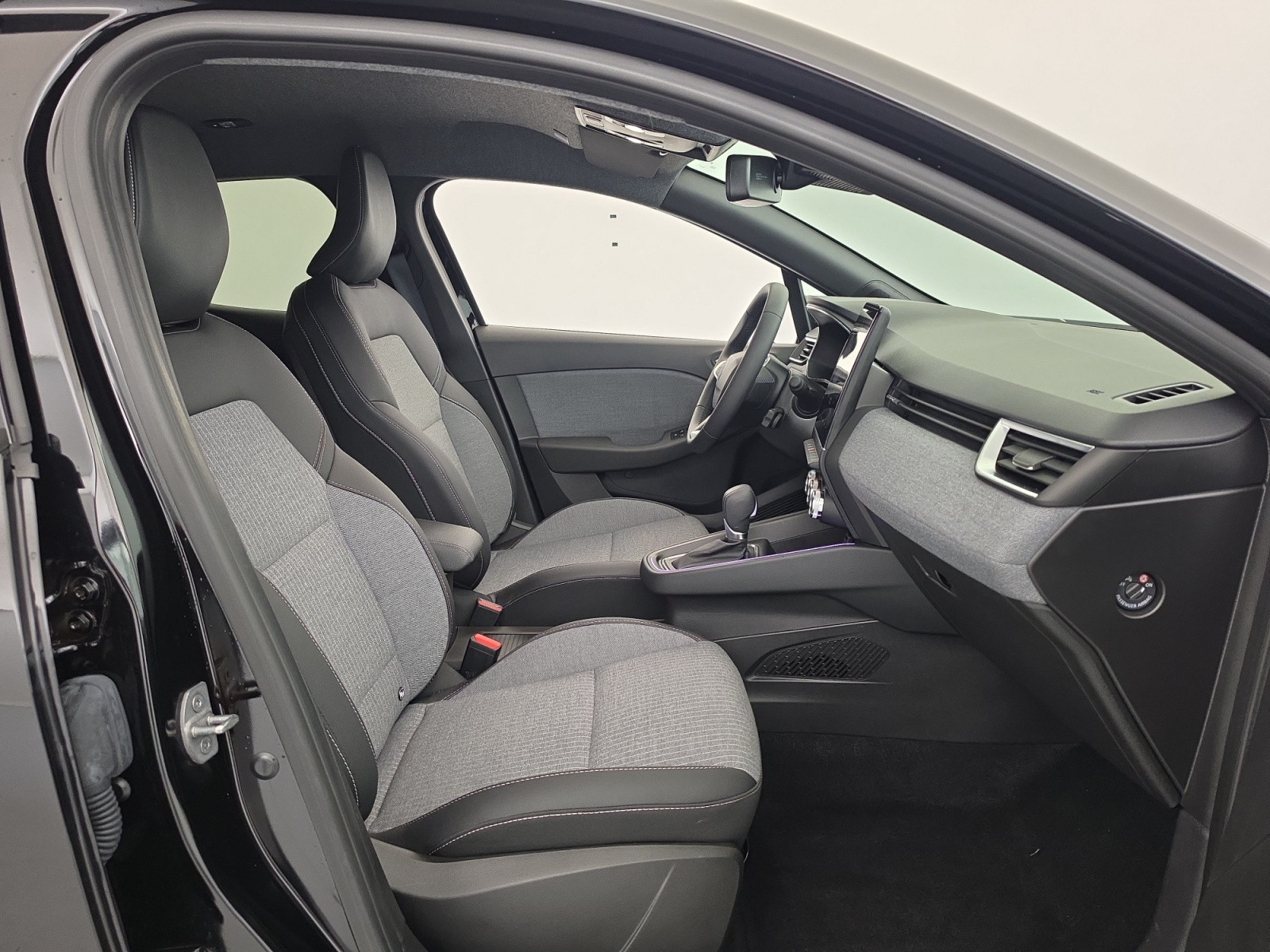 Vente en ligne Renault Clio 5 Clio E-Tech full hybrid 145 ch GSR2 au prix de 21 790 €