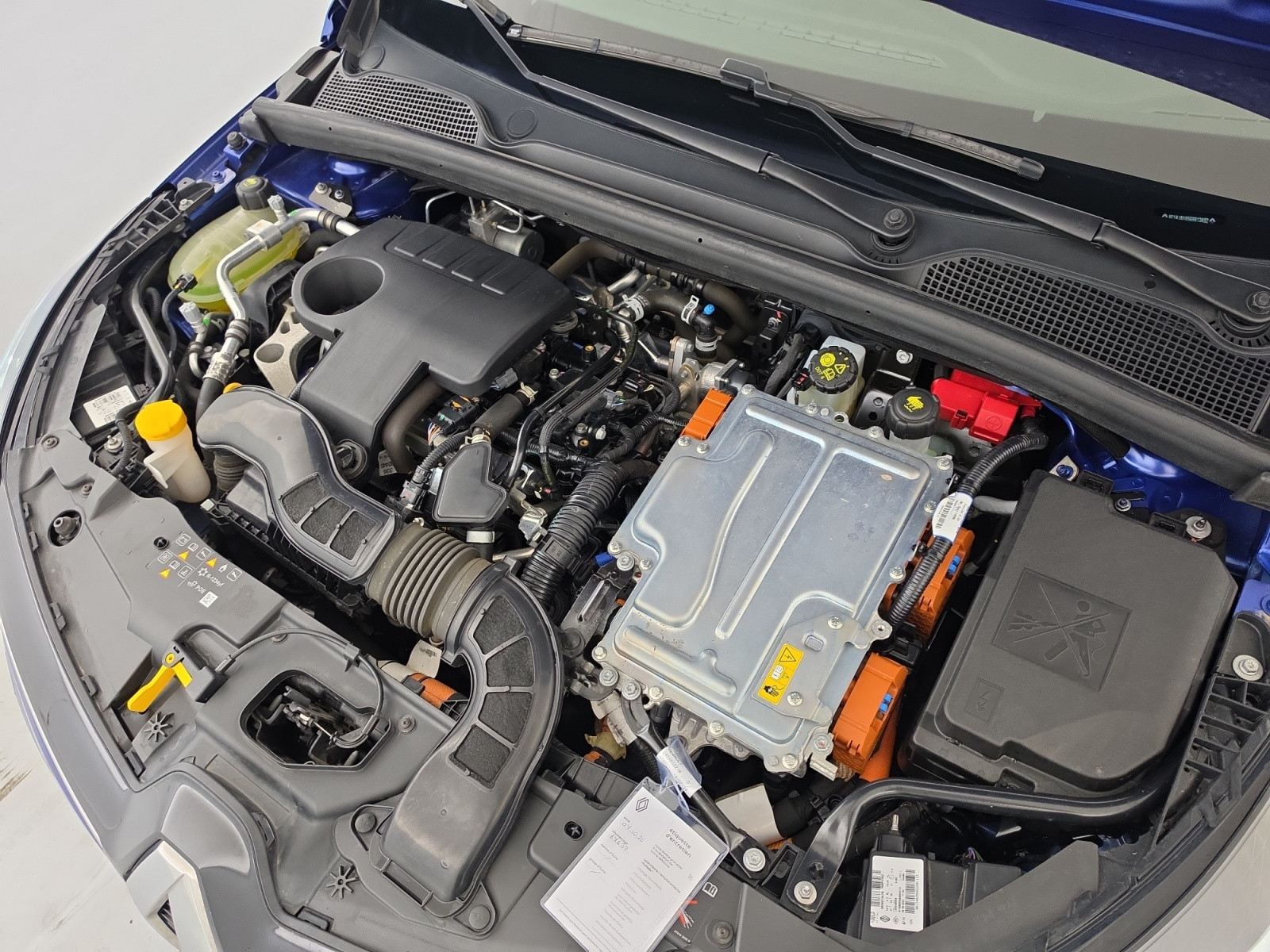 Vente en ligne Renault Clio 5 Clio E-Tech full hybrid 145 au prix de 14 590 €