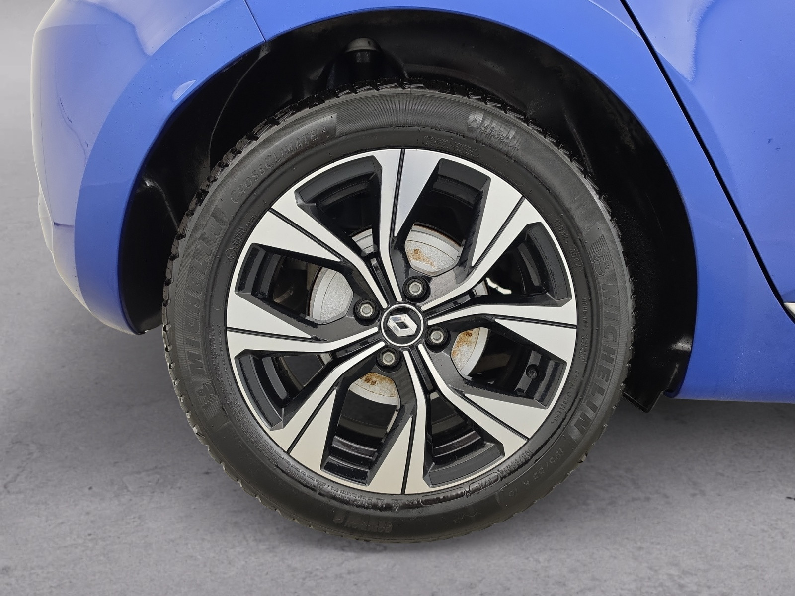 Vente en ligne Renault Clio 5 Clio E-Tech full hybrid 145 au prix de 14 590 €