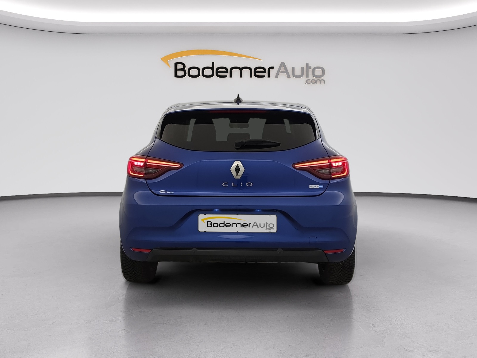 Vente en ligne Renault Clio 5 Clio E-Tech full hybrid 145 au prix de 14 590 €