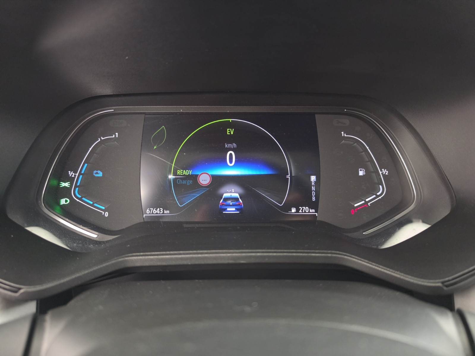 Vente en ligne Renault Clio 5 Clio E-Tech full hybrid 145 au prix de 14 590 €