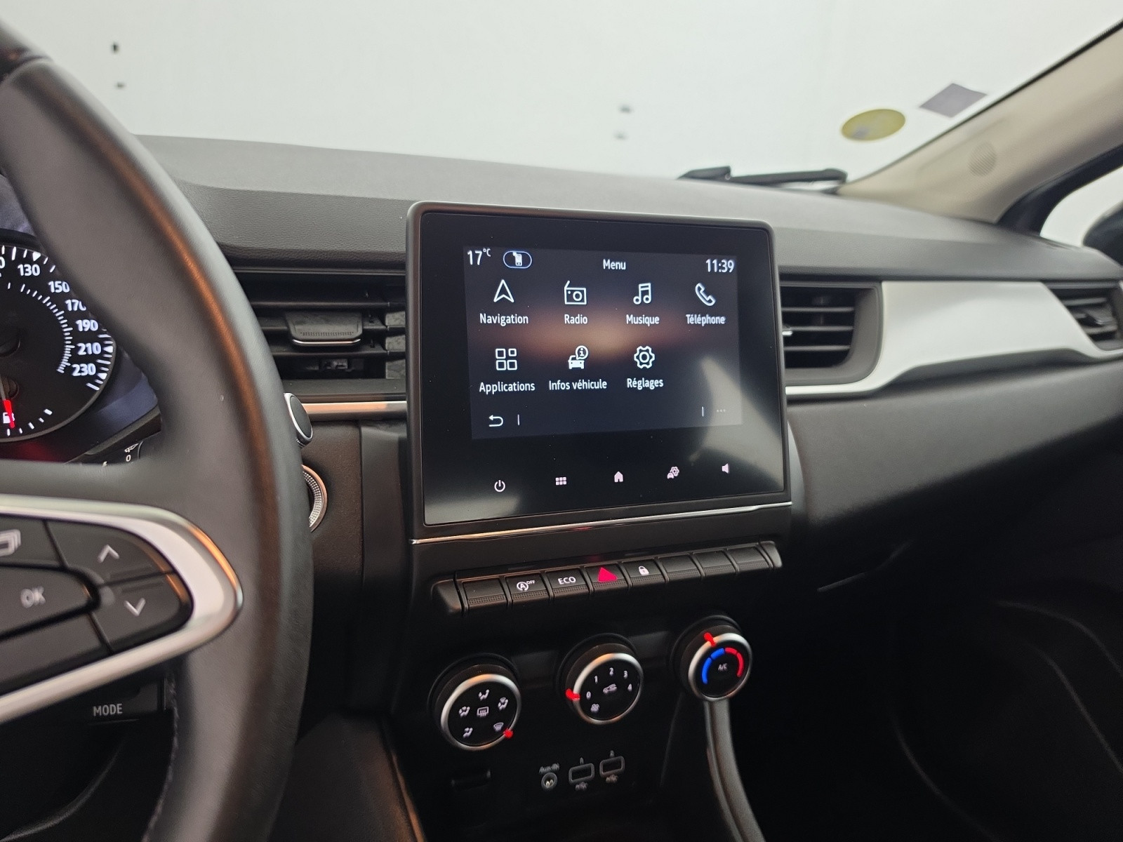 Vente en ligne Renault Captur  Blue dCi 95 au prix de 15 590 €