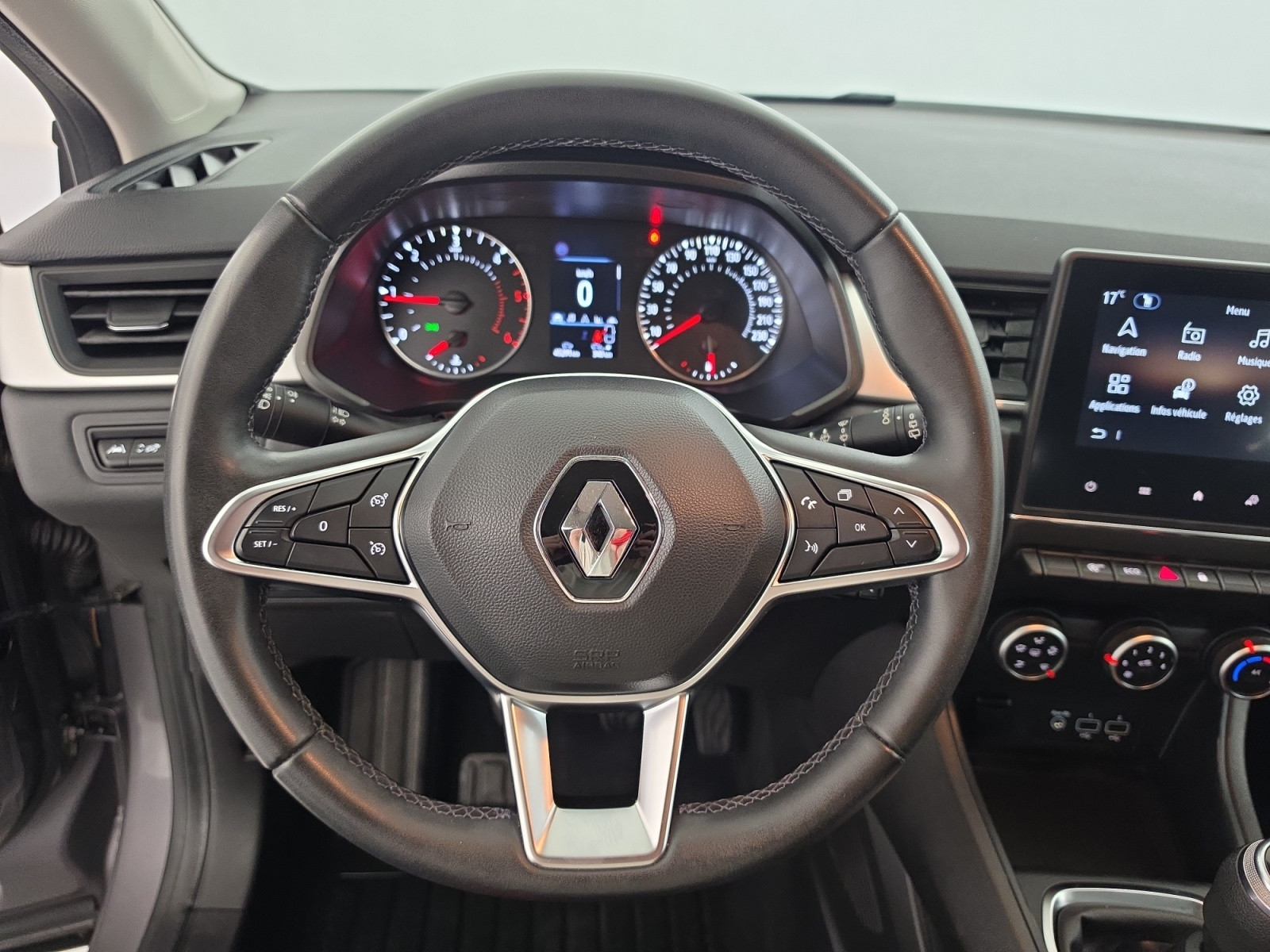 Vente en ligne Renault Captur  Blue dCi 95 au prix de 15 590 €