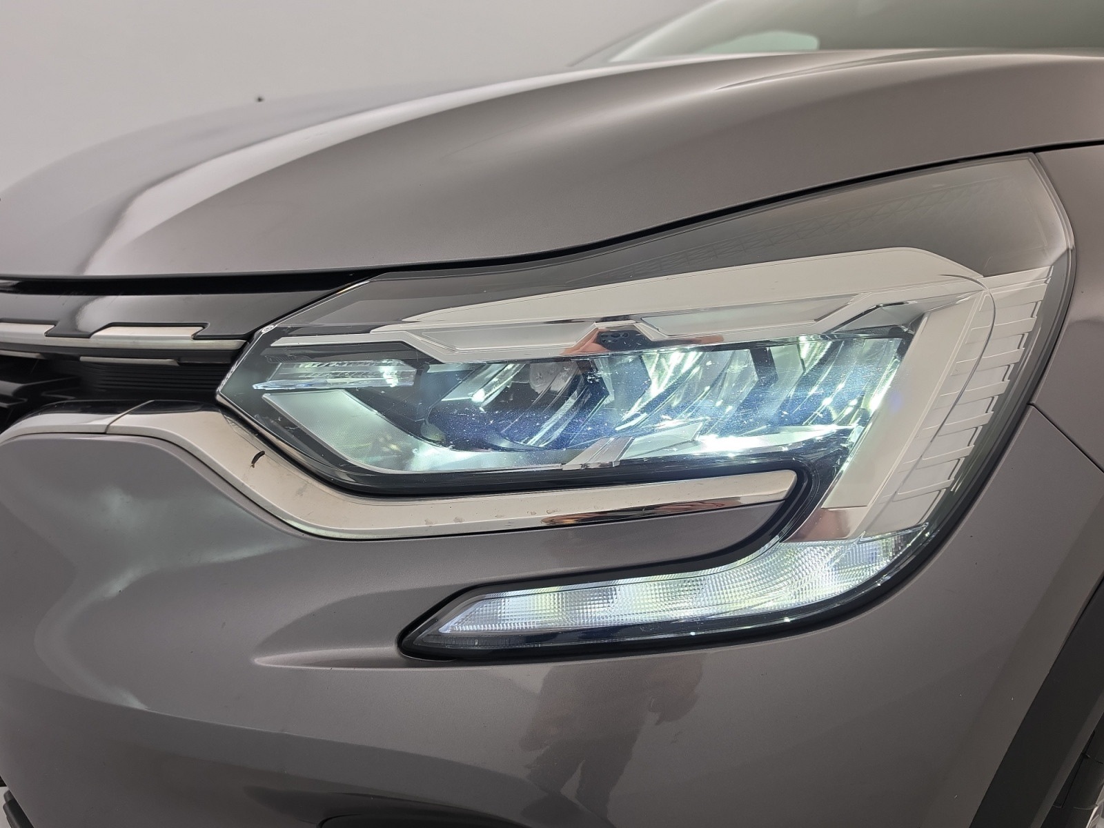 Vente en ligne Renault Captur  Blue dCi 95 au prix de 15 590 €