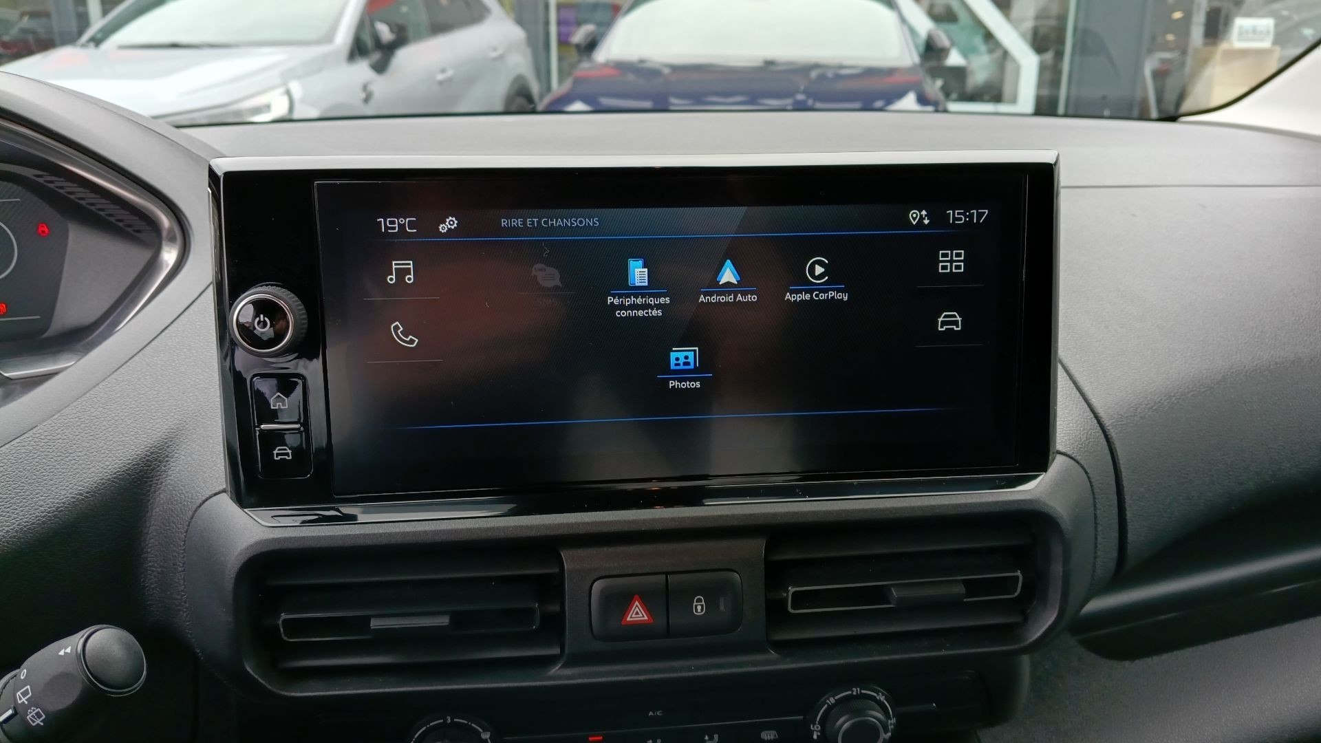 Vente en ligne Peugeot Partner Fourgon  M 650 KG BLUEHDI 130 S&S BVM6 au prix de 19 990 €