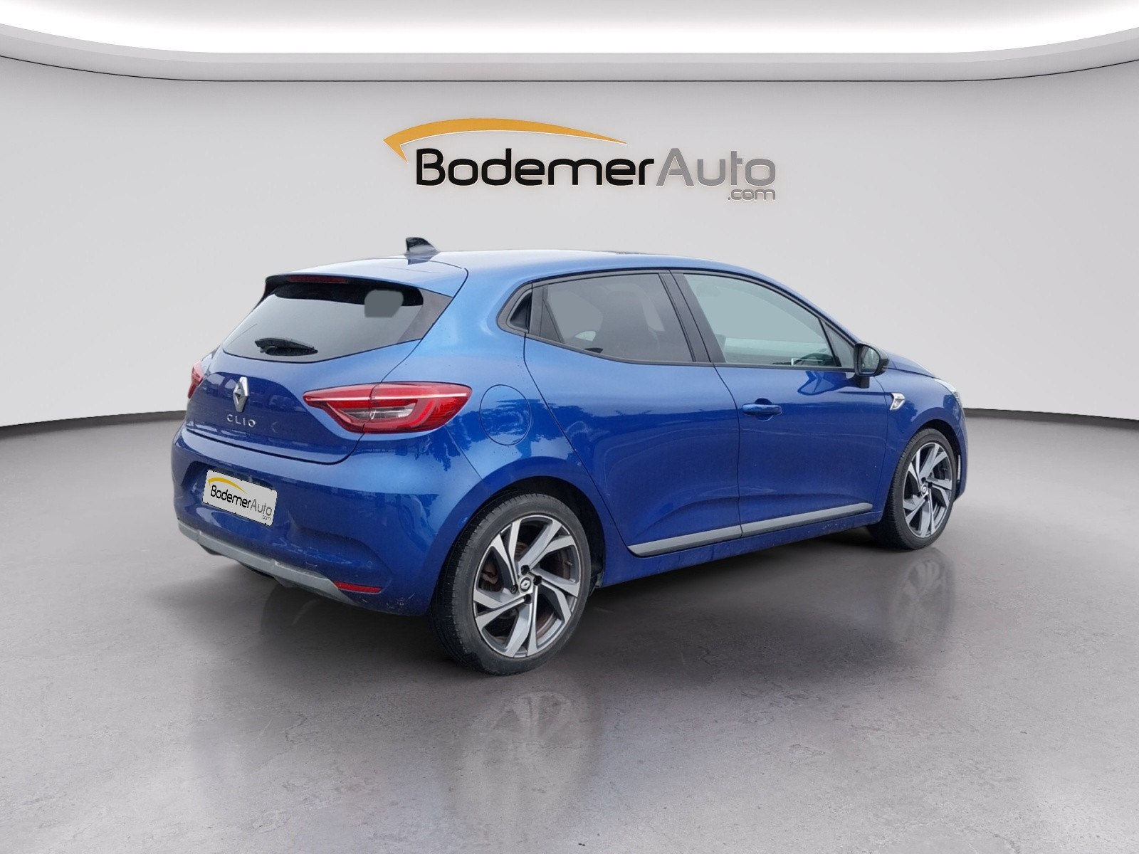 Vente en ligne Renault Clio 5 Clio E-Tech hybride 145 au prix de 16 590 €