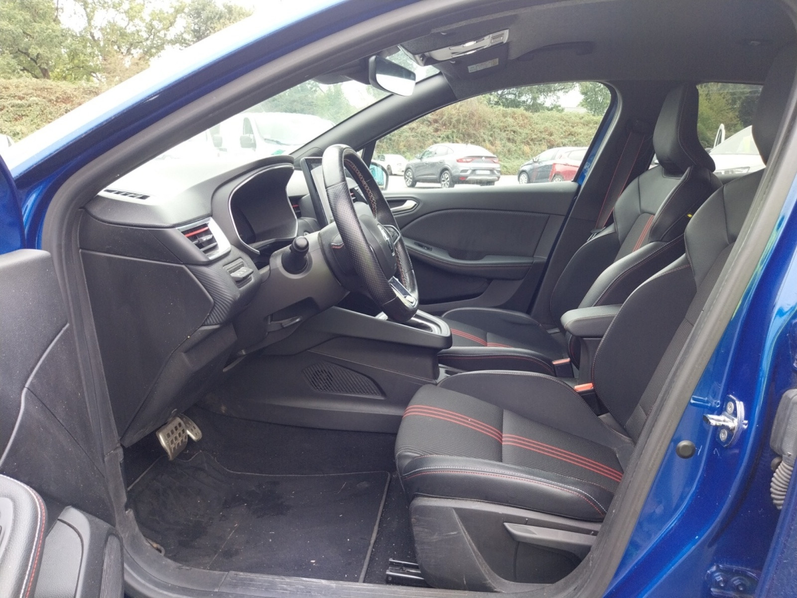 Vente en ligne Renault Clio 5 Clio E-Tech hybride 145 au prix de 16 590 €