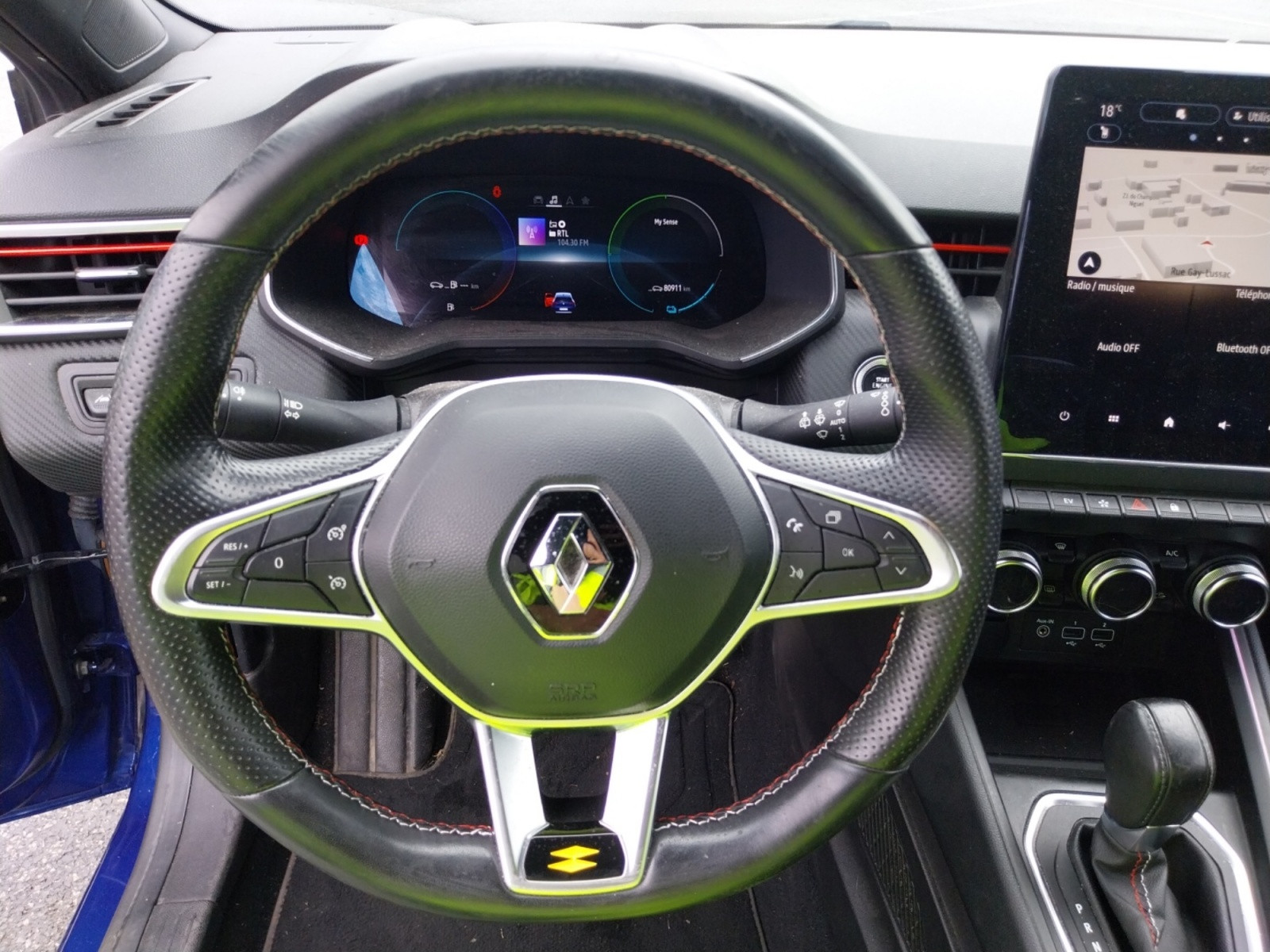 Vente en ligne Renault Clio 5 Clio E-Tech hybride 145 au prix de 16 590 €