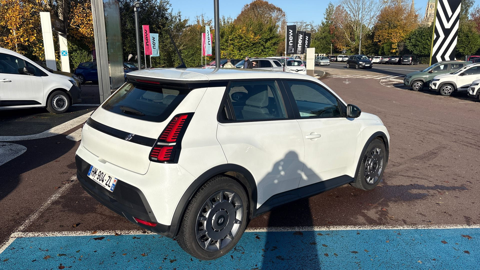 Vente en ligne Renault R5 E-Tech  120 ch autonomie urbaine au prix de 28 490 €