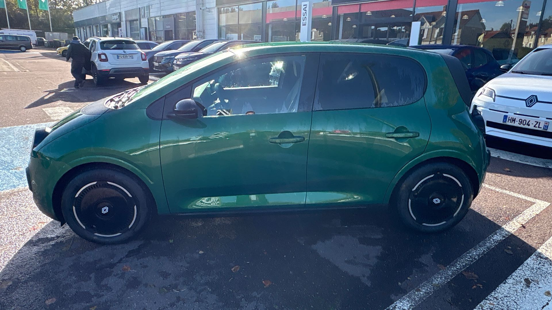 Vente en ligne Renault Twingo Electrique  80 ch autonomie urbaine au prix de 21 090 €
