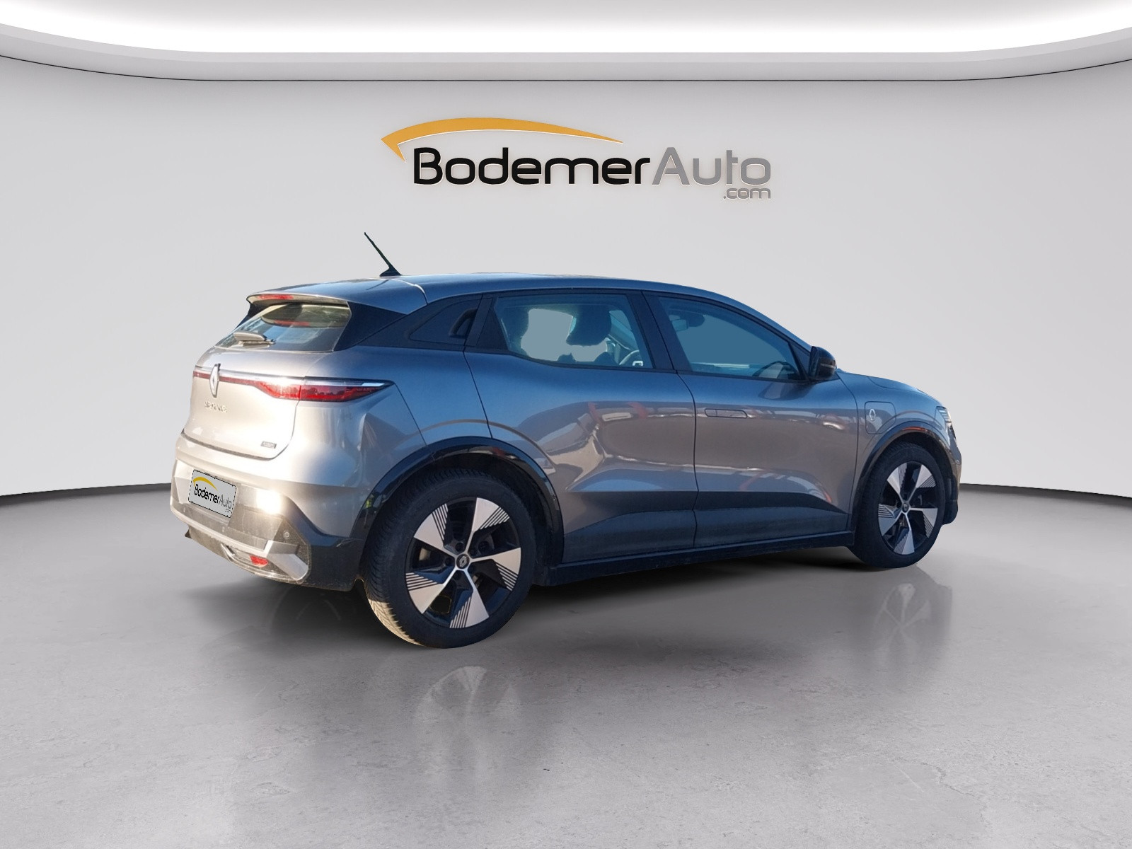 Vente en ligne Renault Megane E-Tech  EV60 220 ch super charge au prix de 22 590 €