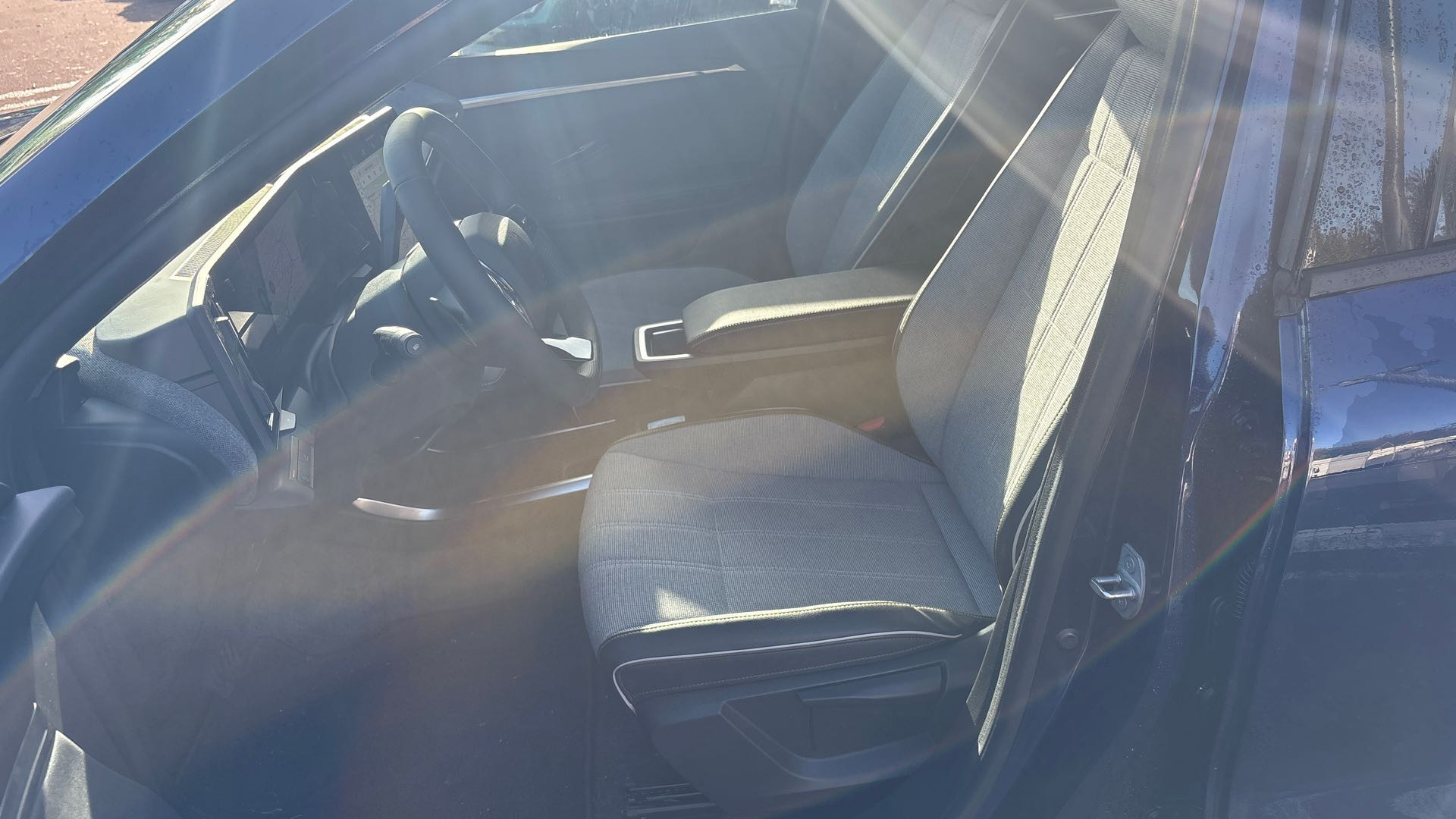 Vente en ligne Renault Scenic E-Tech Scenic E-Tech électrique 220 ch grande autonomie au prix de 44 370 €