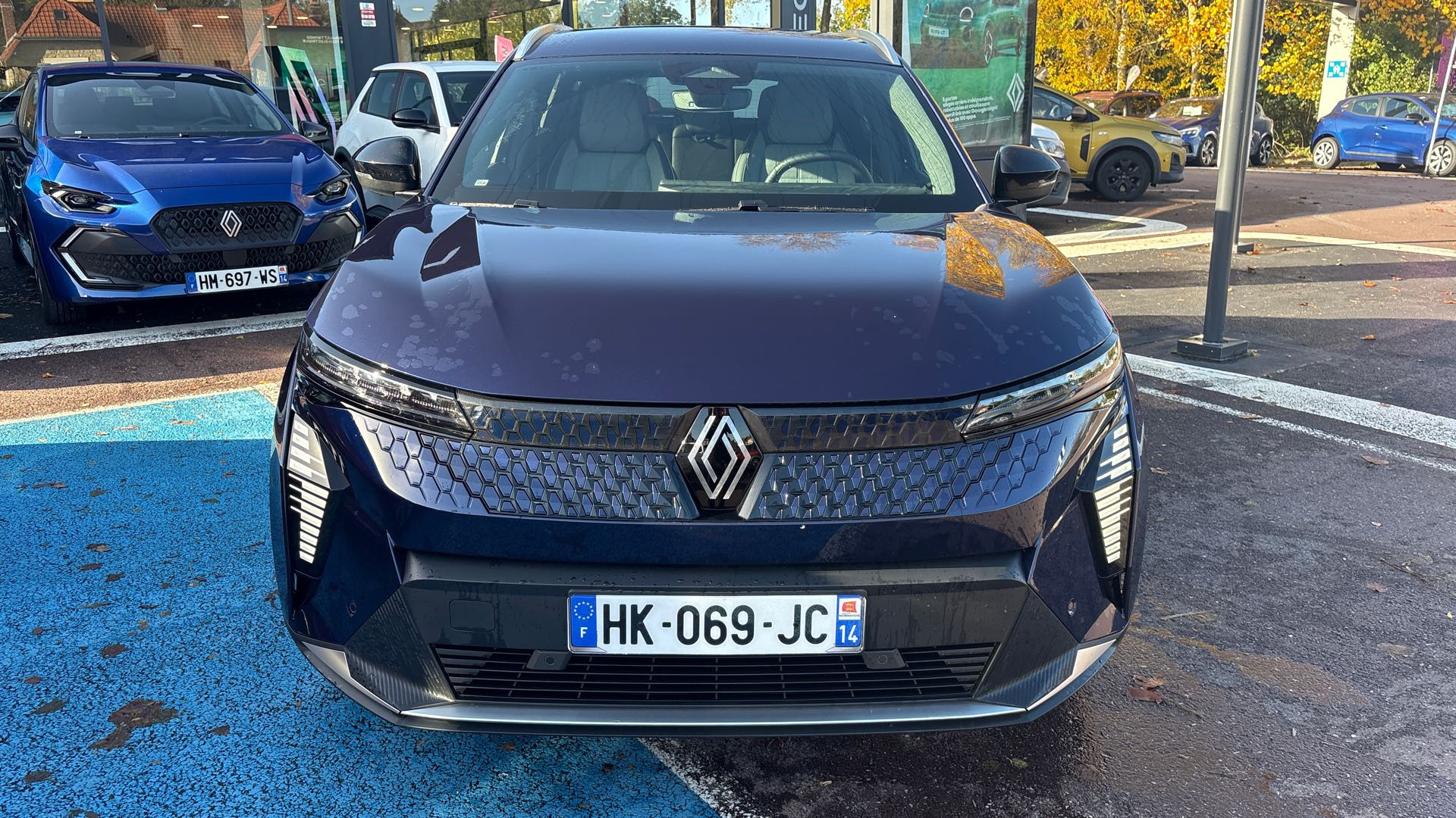 Vente en ligne Renault Scenic E-Tech Scenic E-Tech électrique 220 ch grande autonomie au prix de 44 370 €