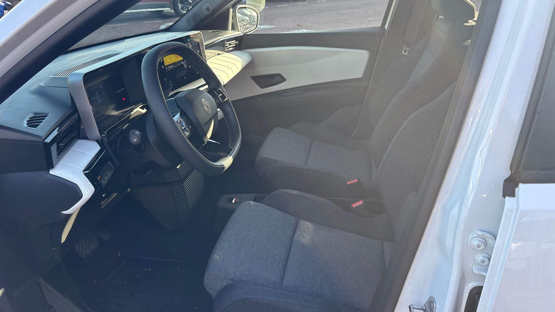 Vente en ligne Renault R5 E-Tech  120 ch autonomie urbaine au prix de 28 490 €