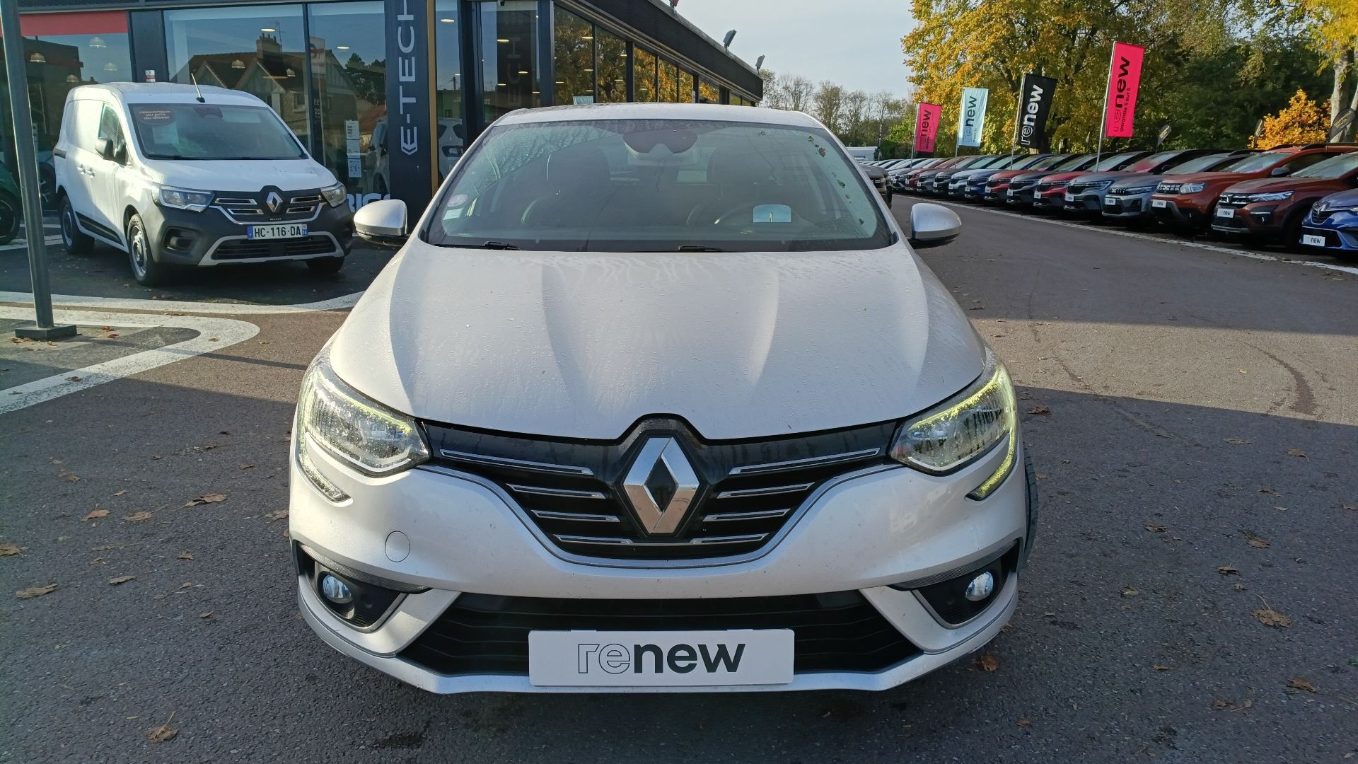 Vente en ligne Renault Megane 4 Mégane IV Berline TCe 130 Energy au prix de 9 990 €