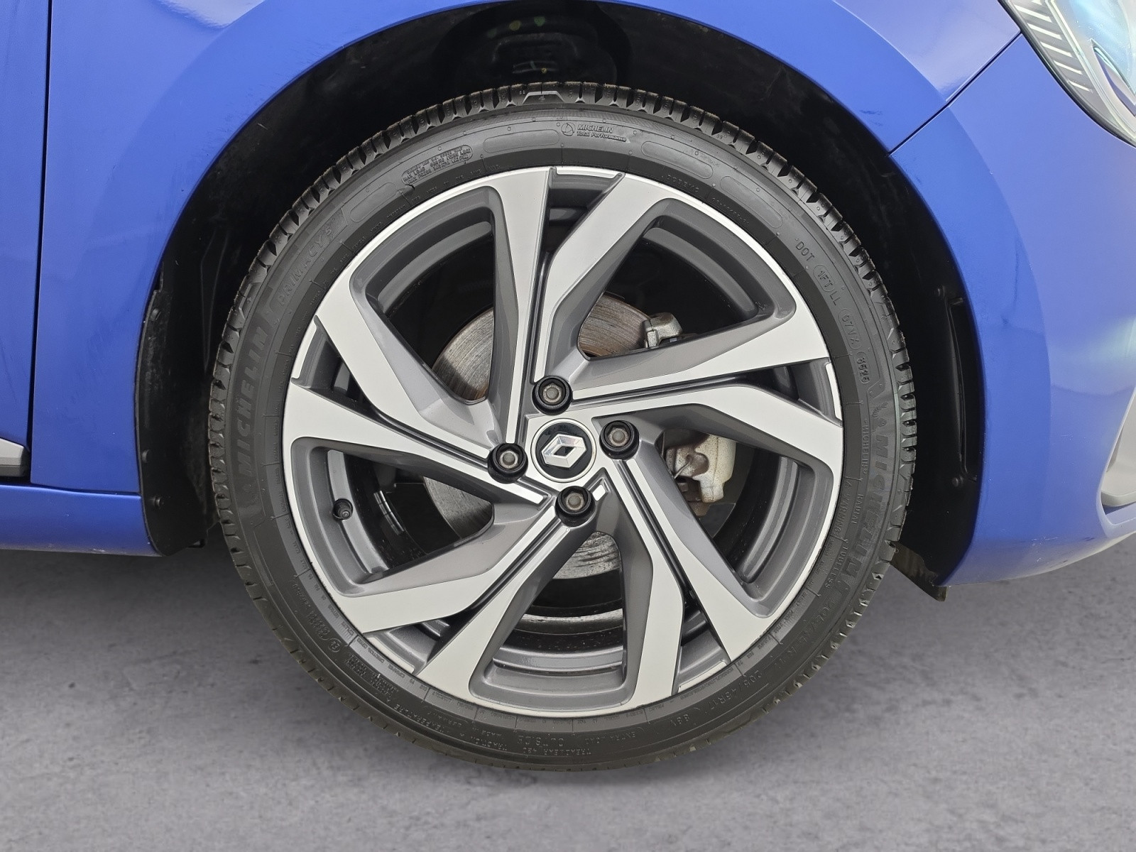 Vente en ligne Renault Clio 5 Clio E-Tech hybride 145 au prix de 16 590 €