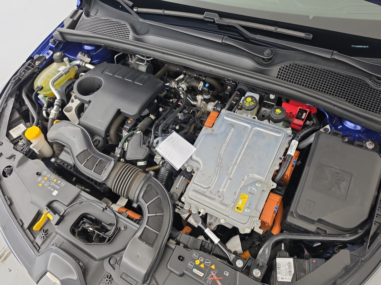Vente en ligne Renault Clio 5 Clio E-Tech hybride 145 au prix de 16 590 €