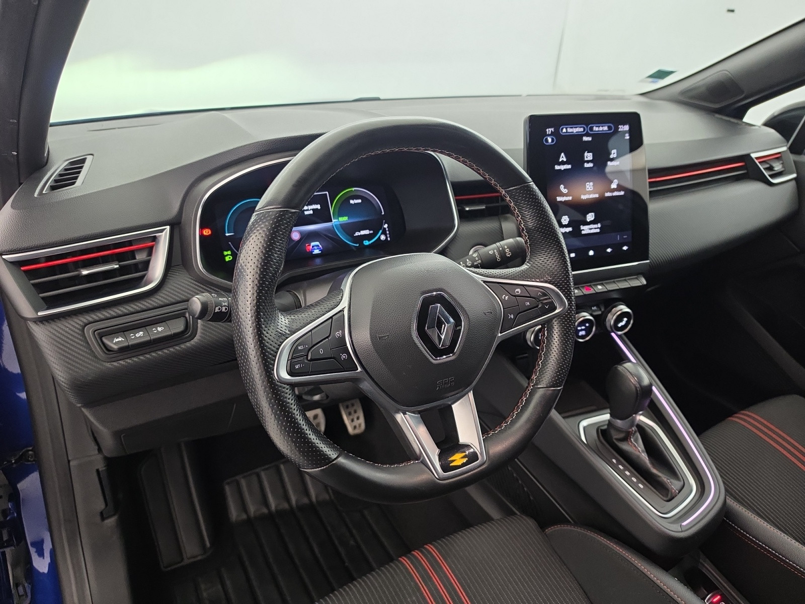 Vente en ligne Renault Clio 5 Clio E-Tech hybride 145 au prix de 16 590 €