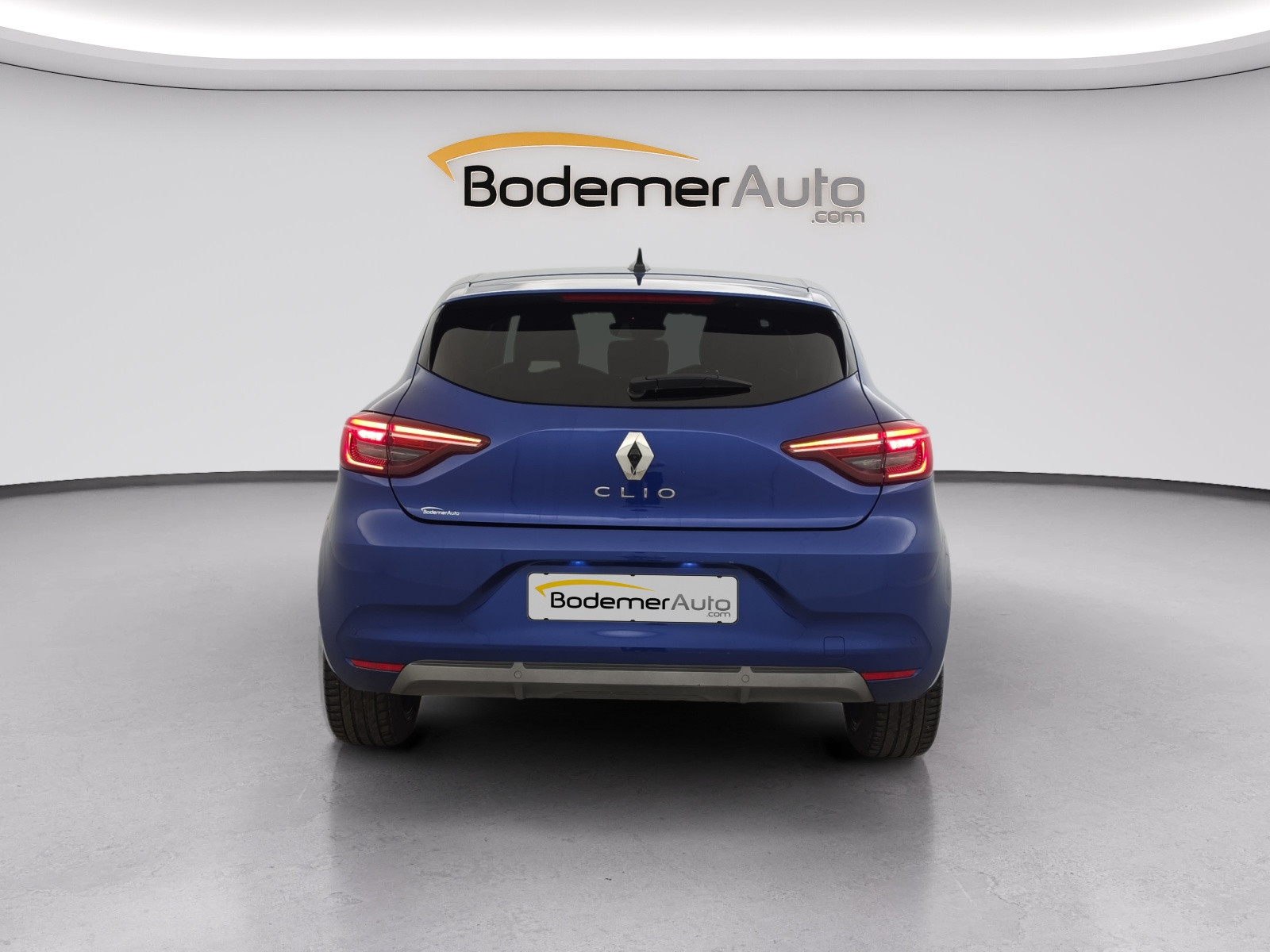 Vente en ligne Renault Clio 5 Clio E-Tech hybride 145 au prix de 16 590 €