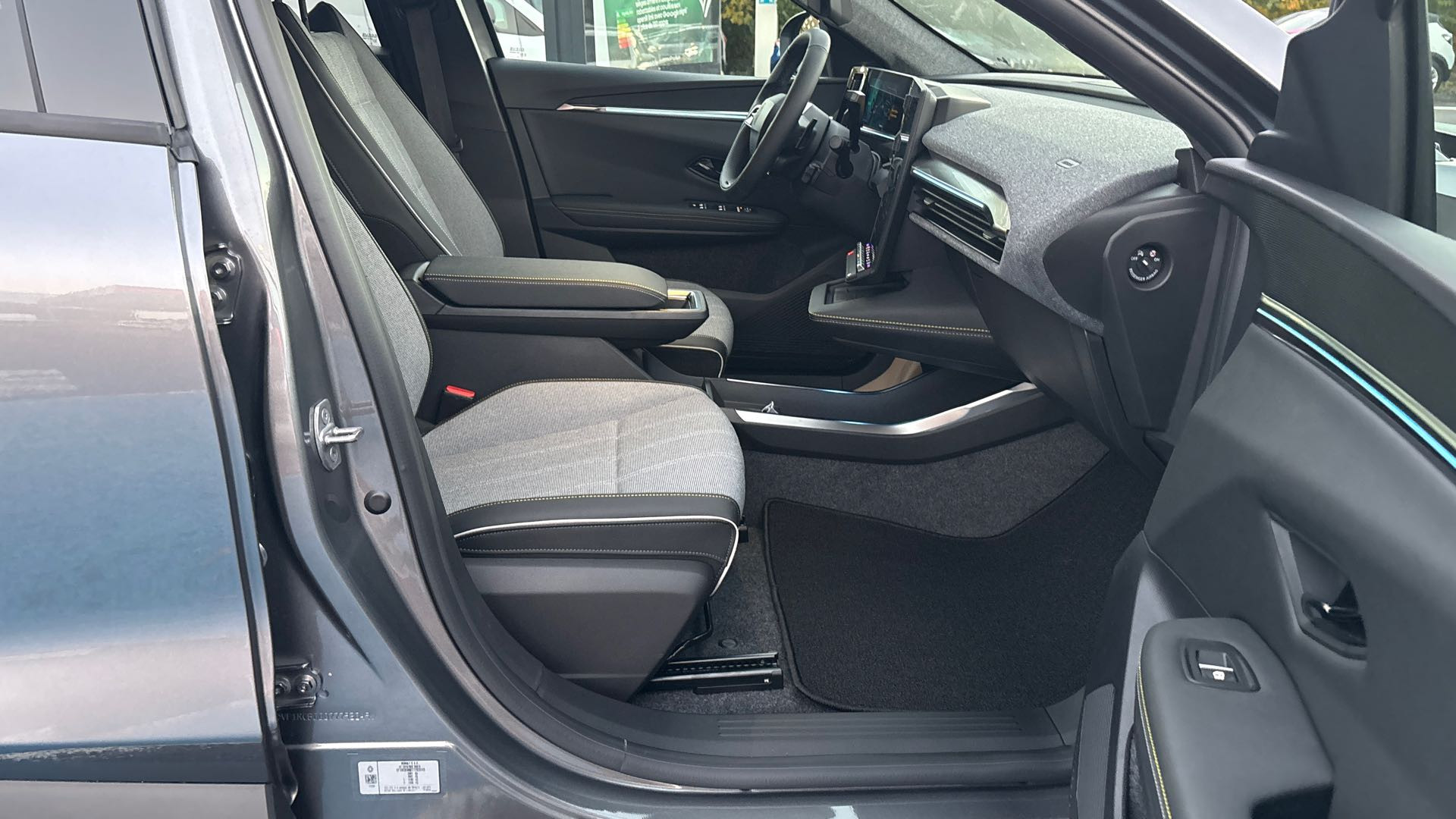 Vente en ligne Renault Scenic E-Tech Scenic E-Tech électrique 220 ch grande autonomie au prix de 46 990 €